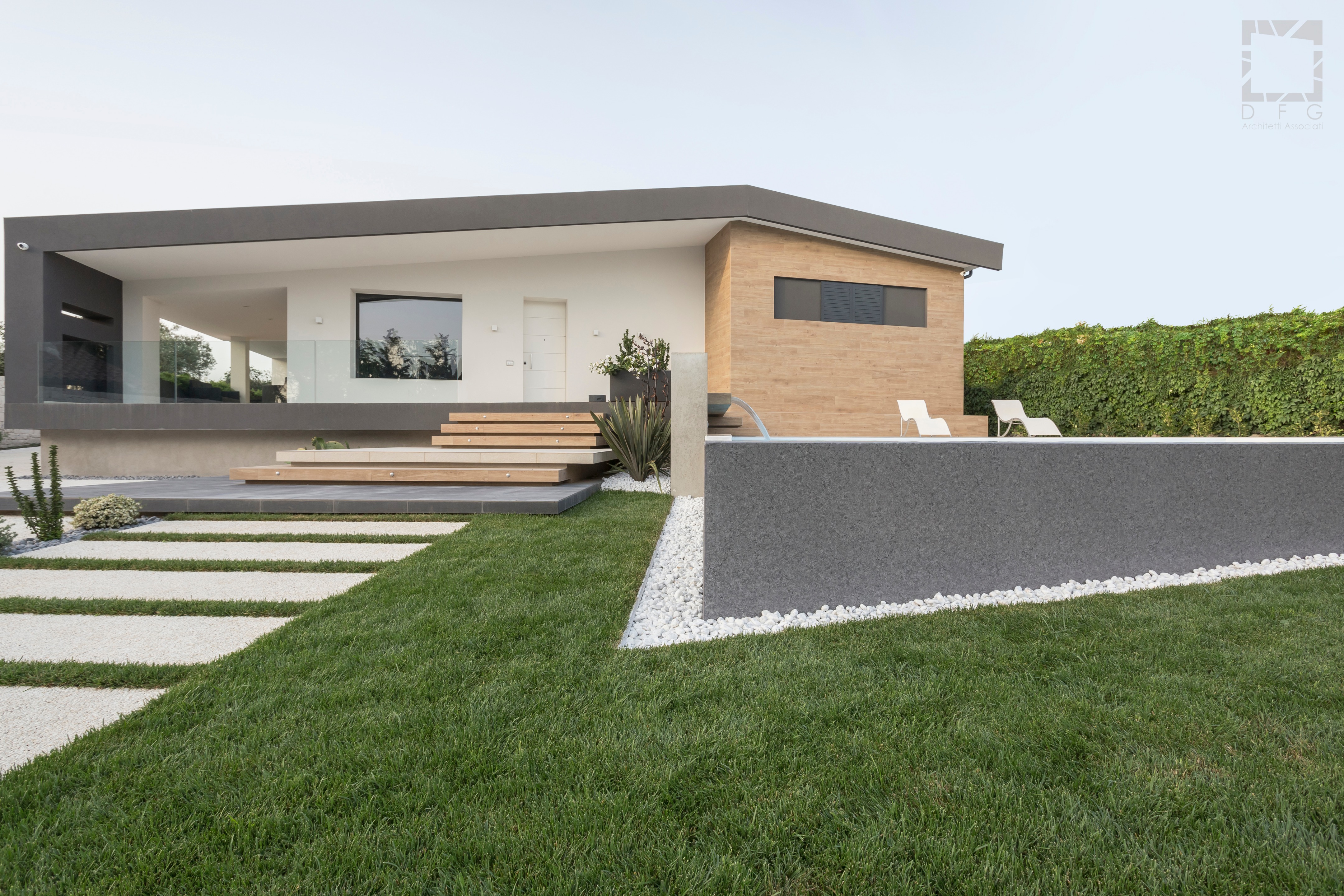 乡间别墅的屋顶奇观-5