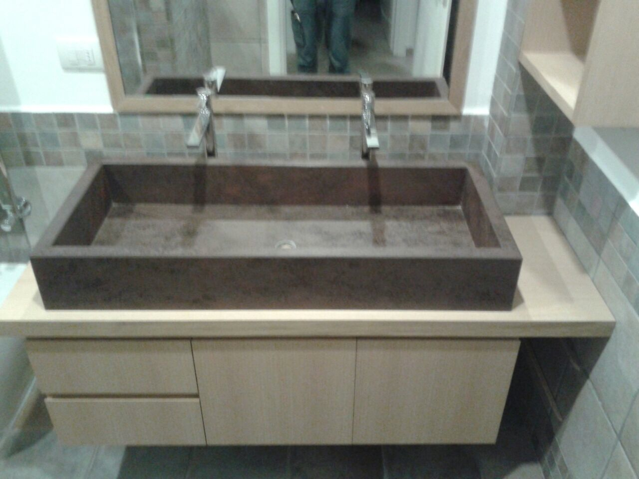 历史与现代交融的别墅双家庭住宅翻新设计-33