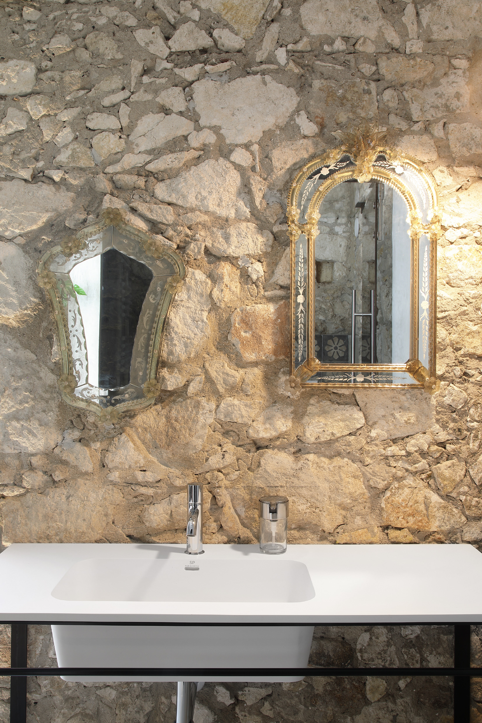 温馨意式家居，打造现代生活空间-16