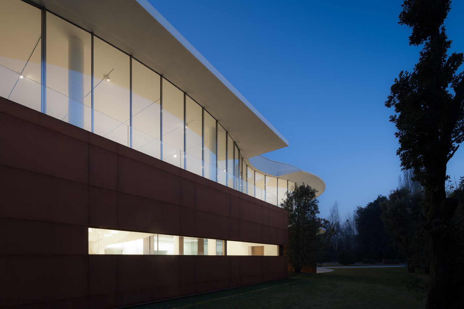 意式风格的 Secco Sistemi 总部办公空间设计-51