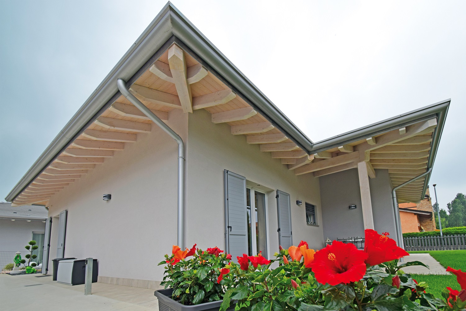 意大利木质经典别墅，环保节能与舒适宜居的完美结合-3