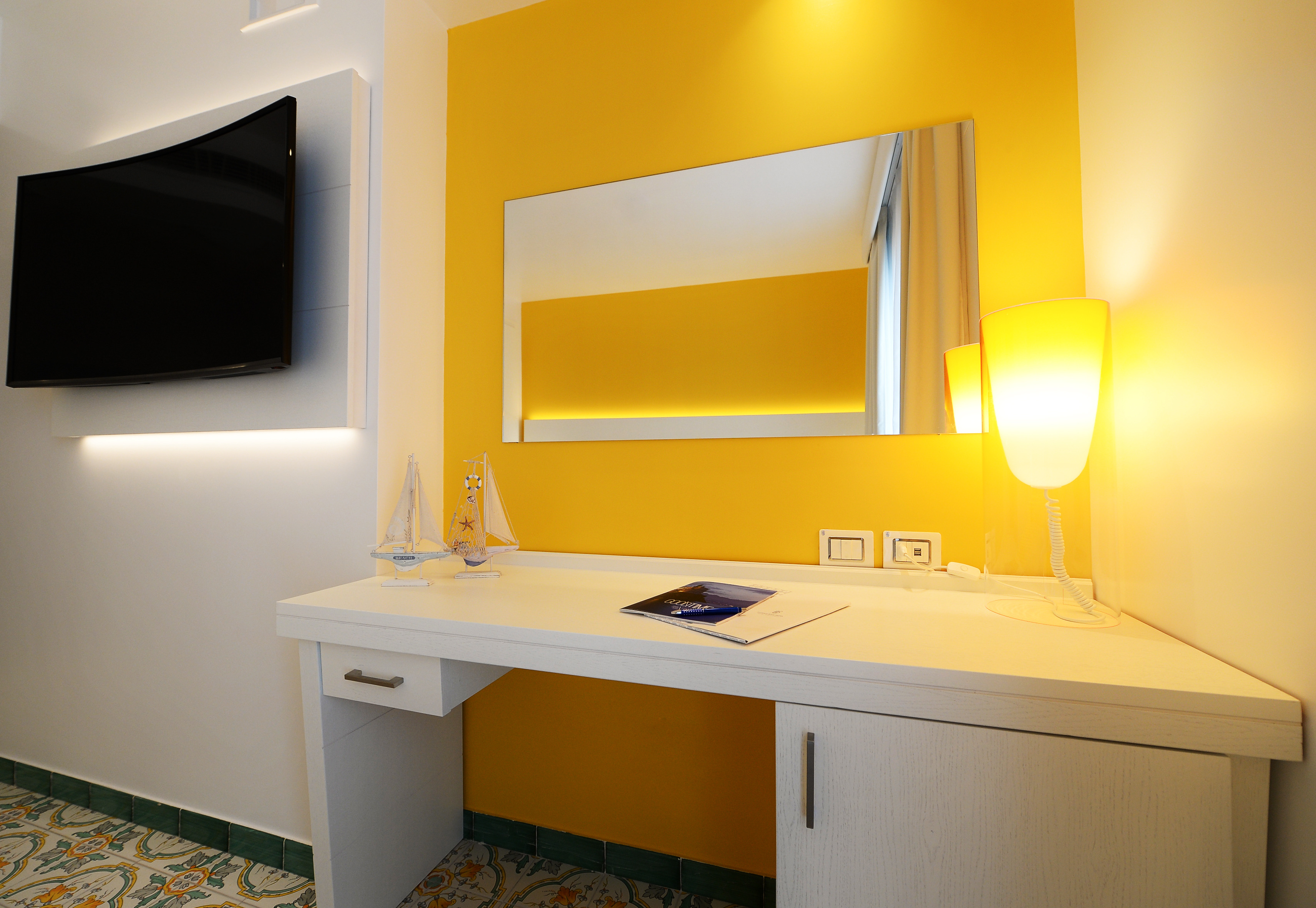 劳埃德拜亚酒店-10