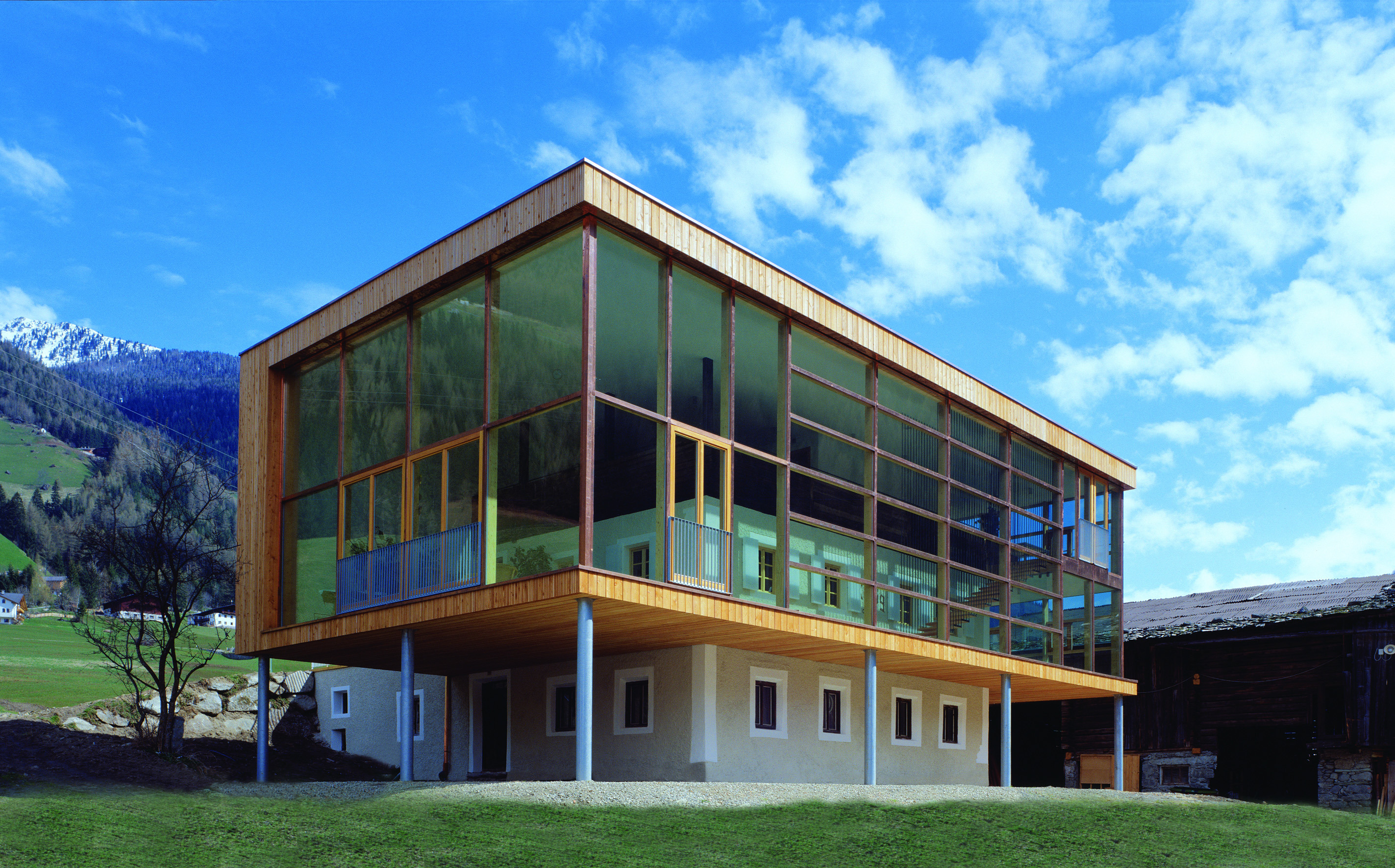 古老农舍的现代复兴-2