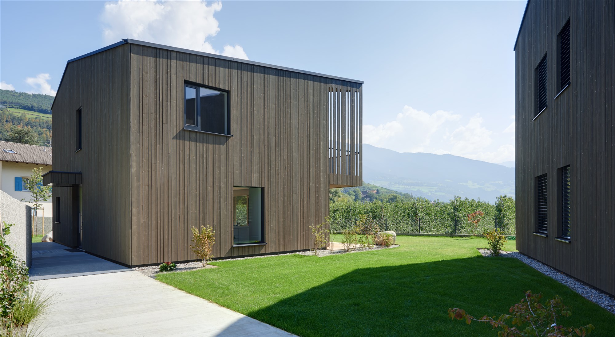 传统与现代共融的意大利木质住宅-18