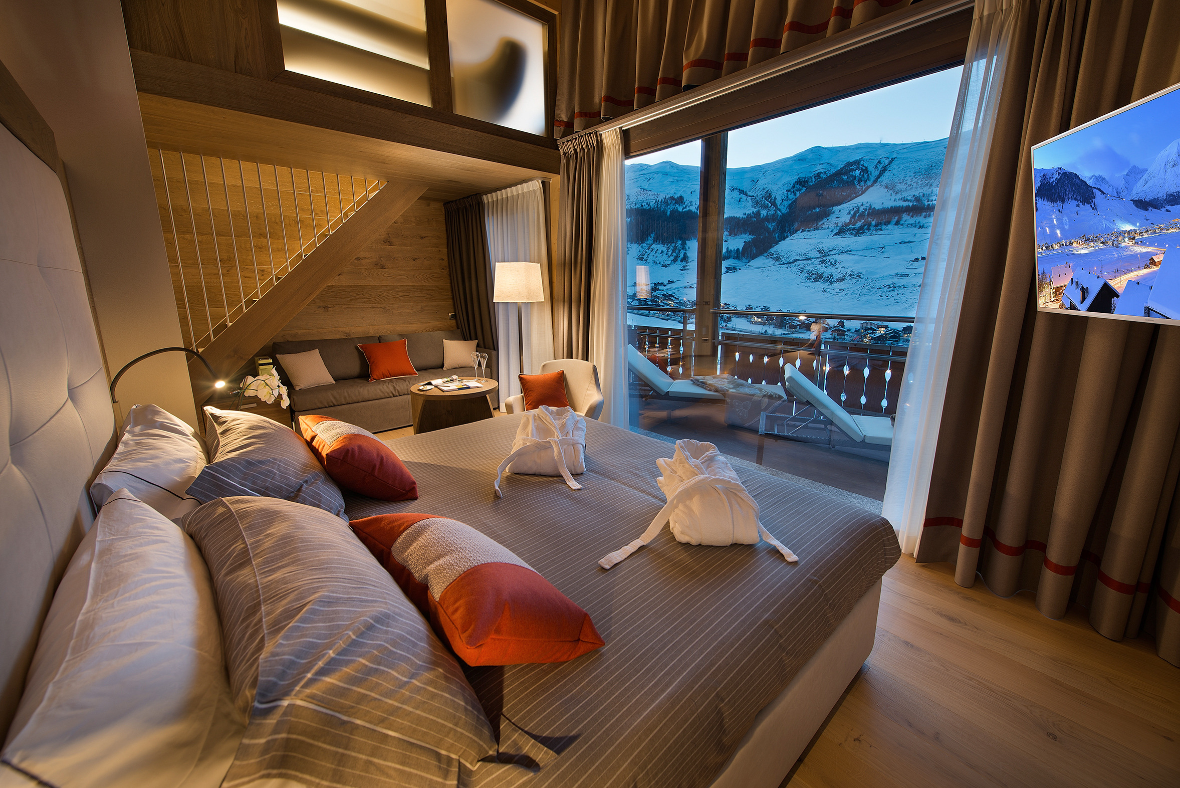 意大利 Livigno 酒店“Baita Montana”自然元素主题设计-17