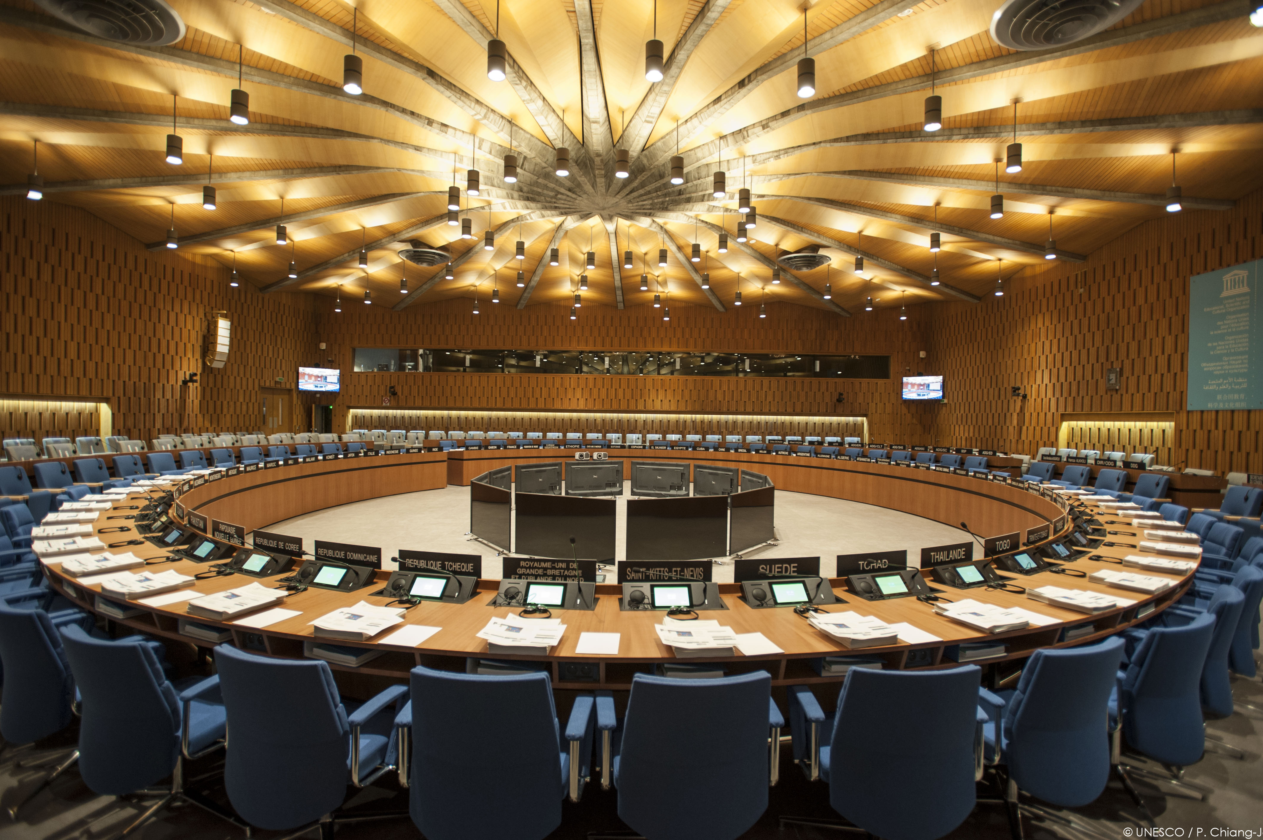 联合国教科文组织执行局会议室翻新-1