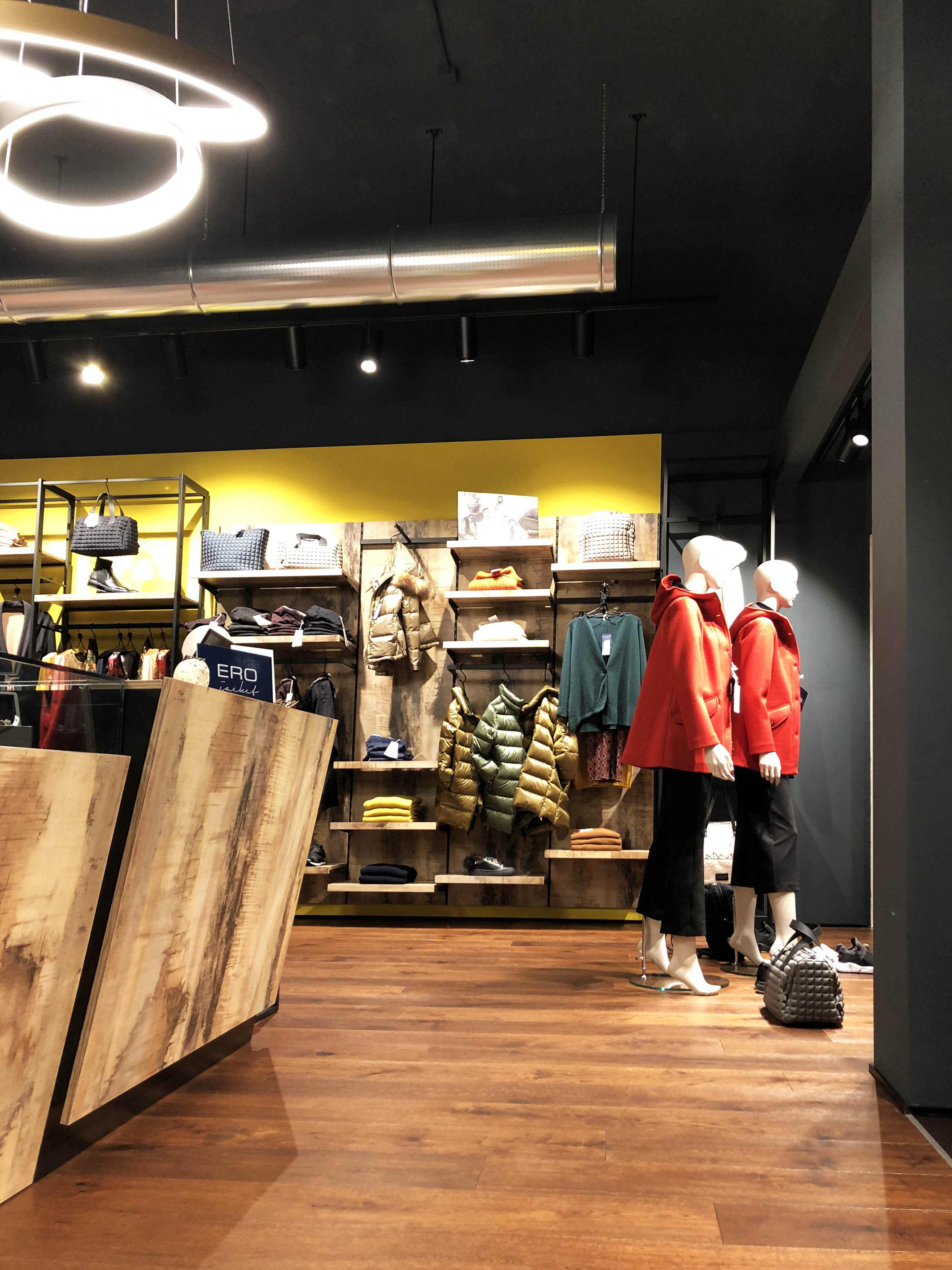 Scandiffio Dresswear 商店设计-8