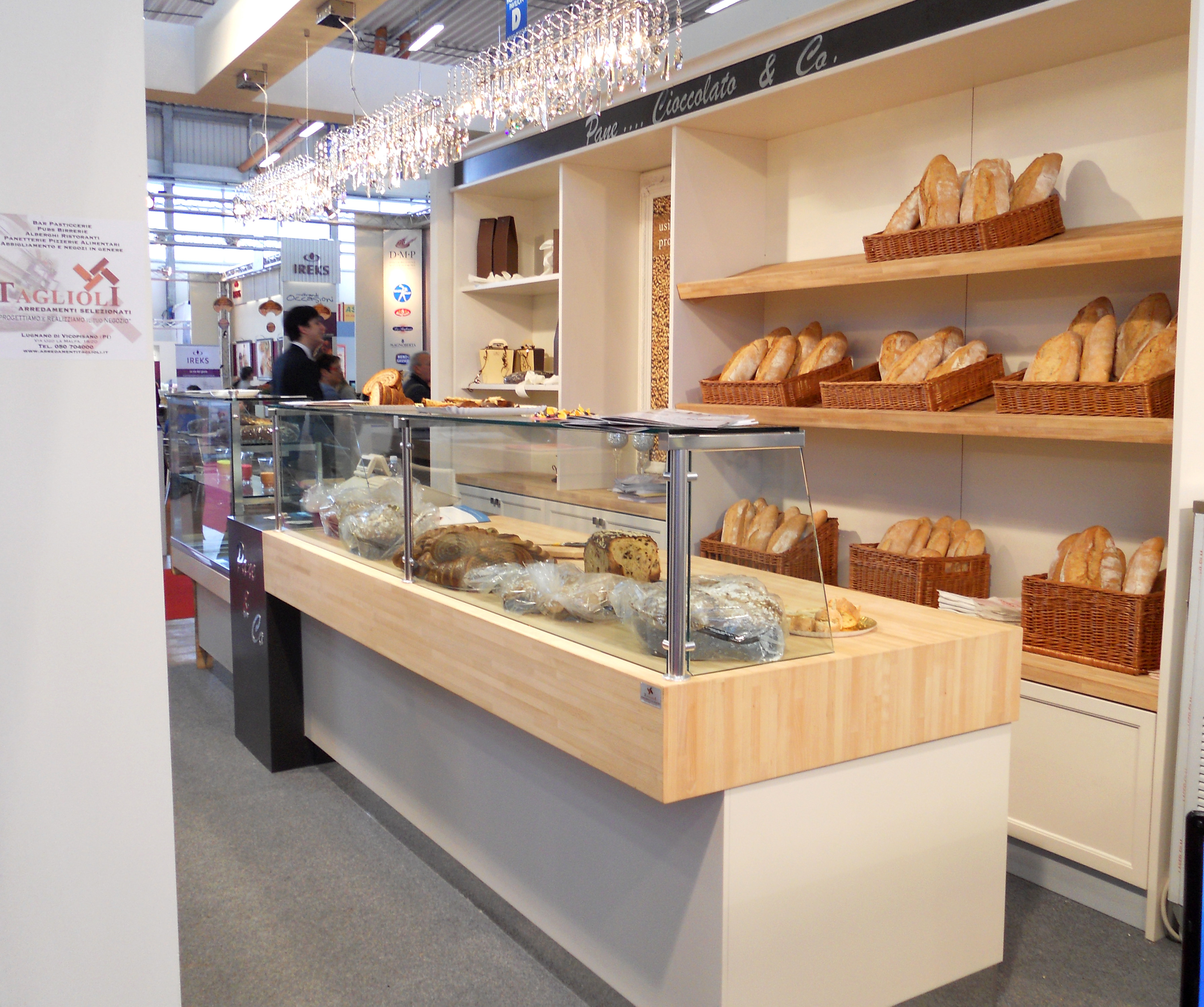 现代烘焙店室内设计趋势与亮点-21