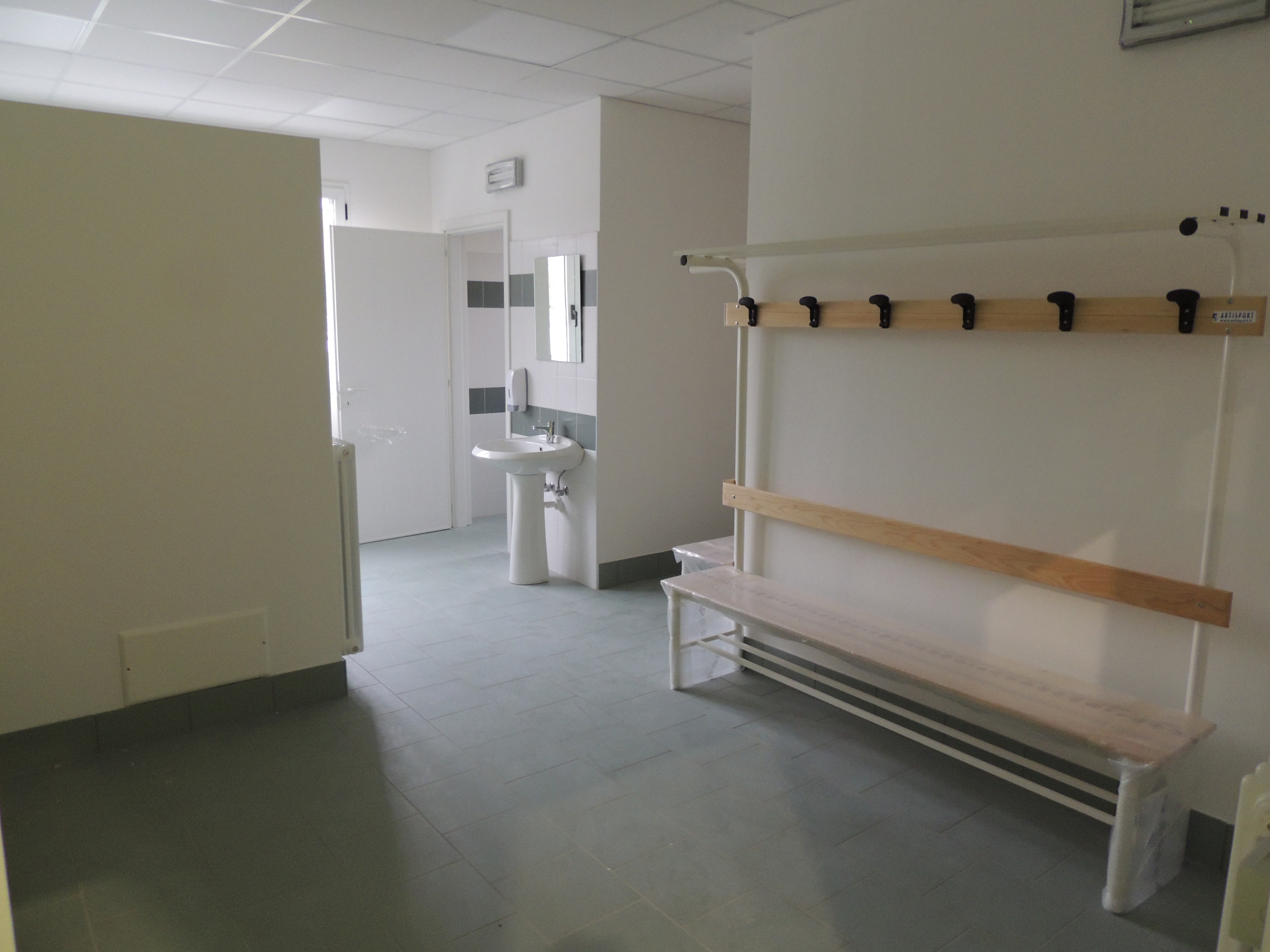 2016 年完成的 Osoppo 运动中心 | 创新多功能运动场地与设施-17