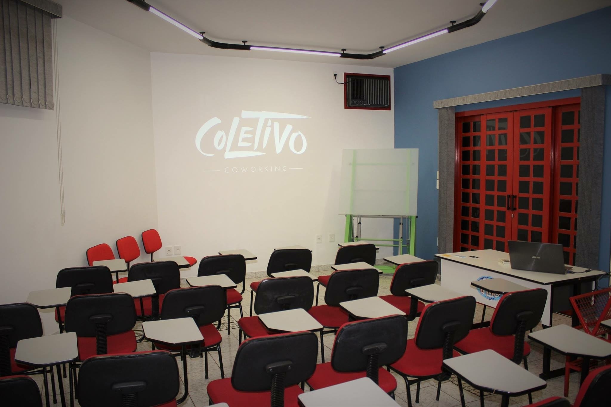 Coletivo Coworking 共享办公空间-16