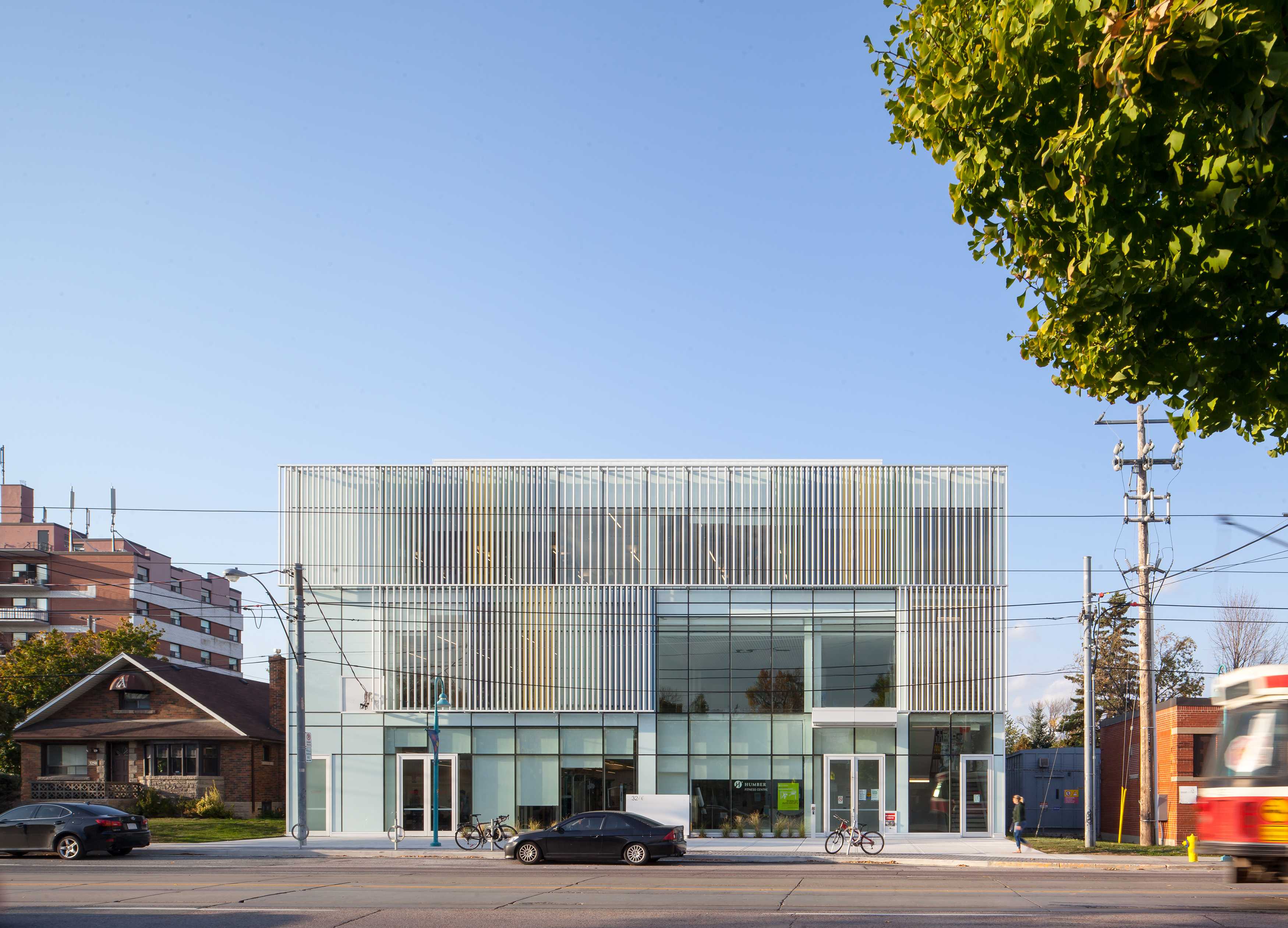 亨伯学院体育中心-4