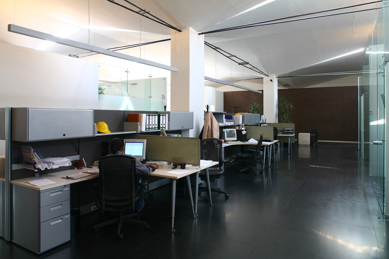 墨西哥 Pavisa 办公大楼 | 现代简约的办公空间-19