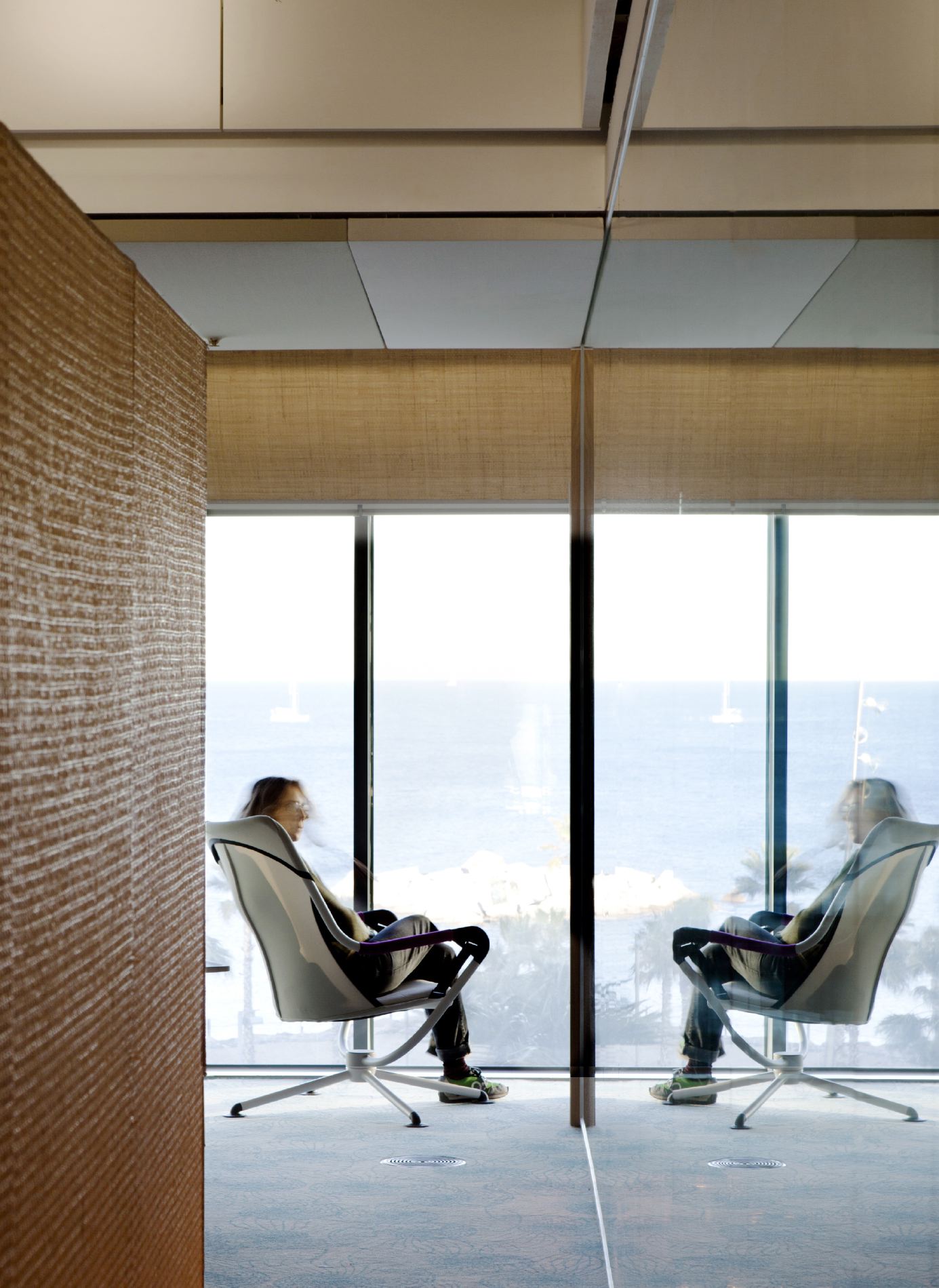 巴塞罗那 Desigual 总部室内设计-27