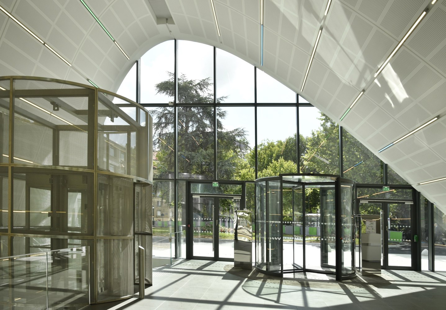 法国农业信贷银行总部,现代优雅的绿色校园-48