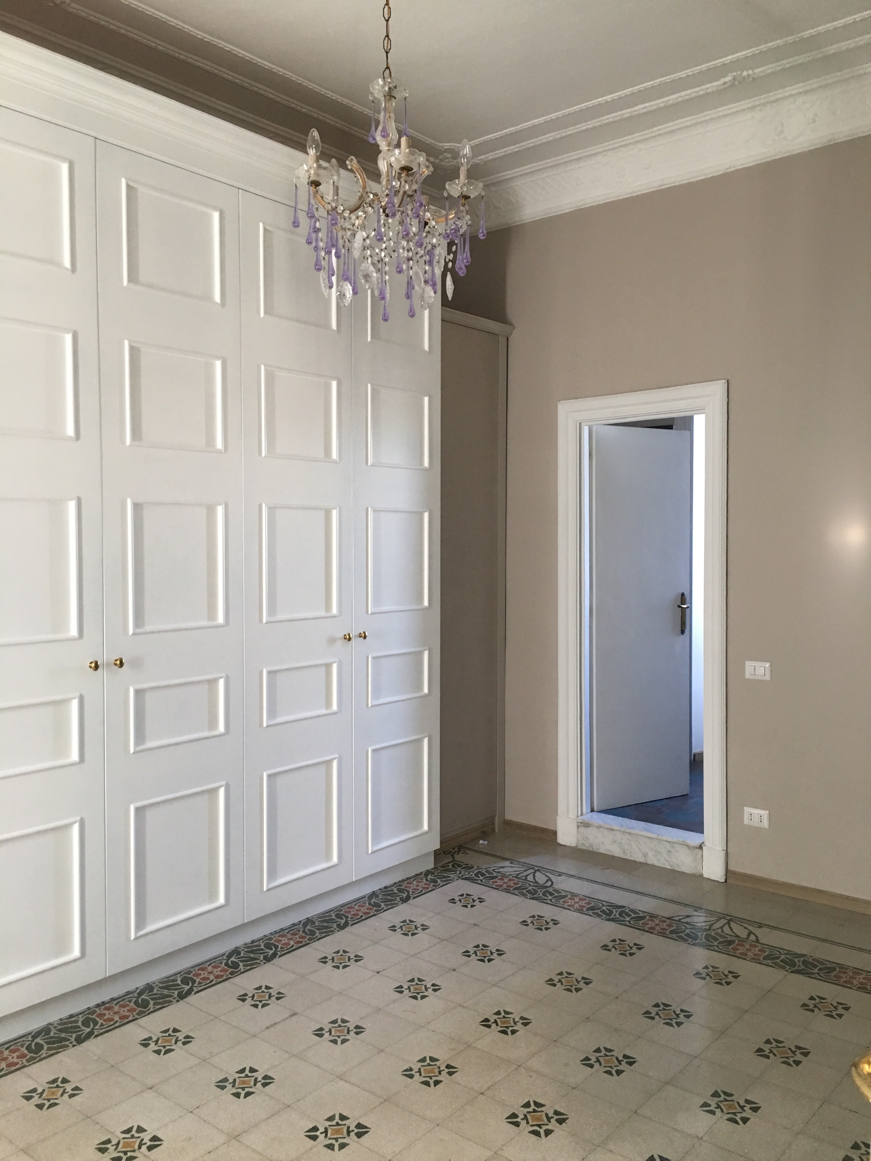 罗马河畔的复古韵味-13