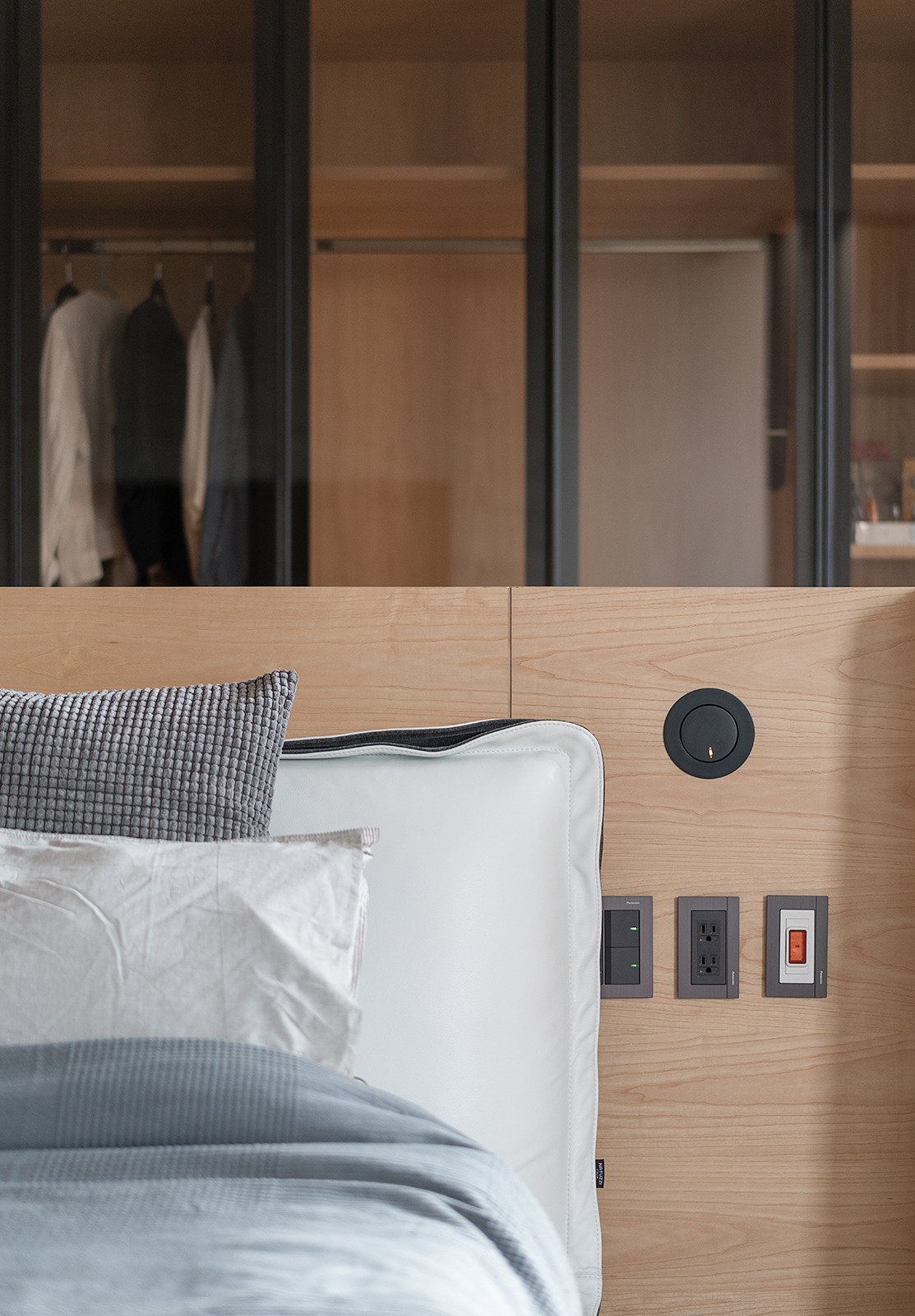 2018 年完工的 MUMU 公寓楼 | 混凝土与室内设计的完美结合-7