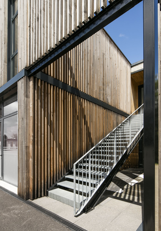 法国 Pluvigner 学校优雅木结构扩建-15