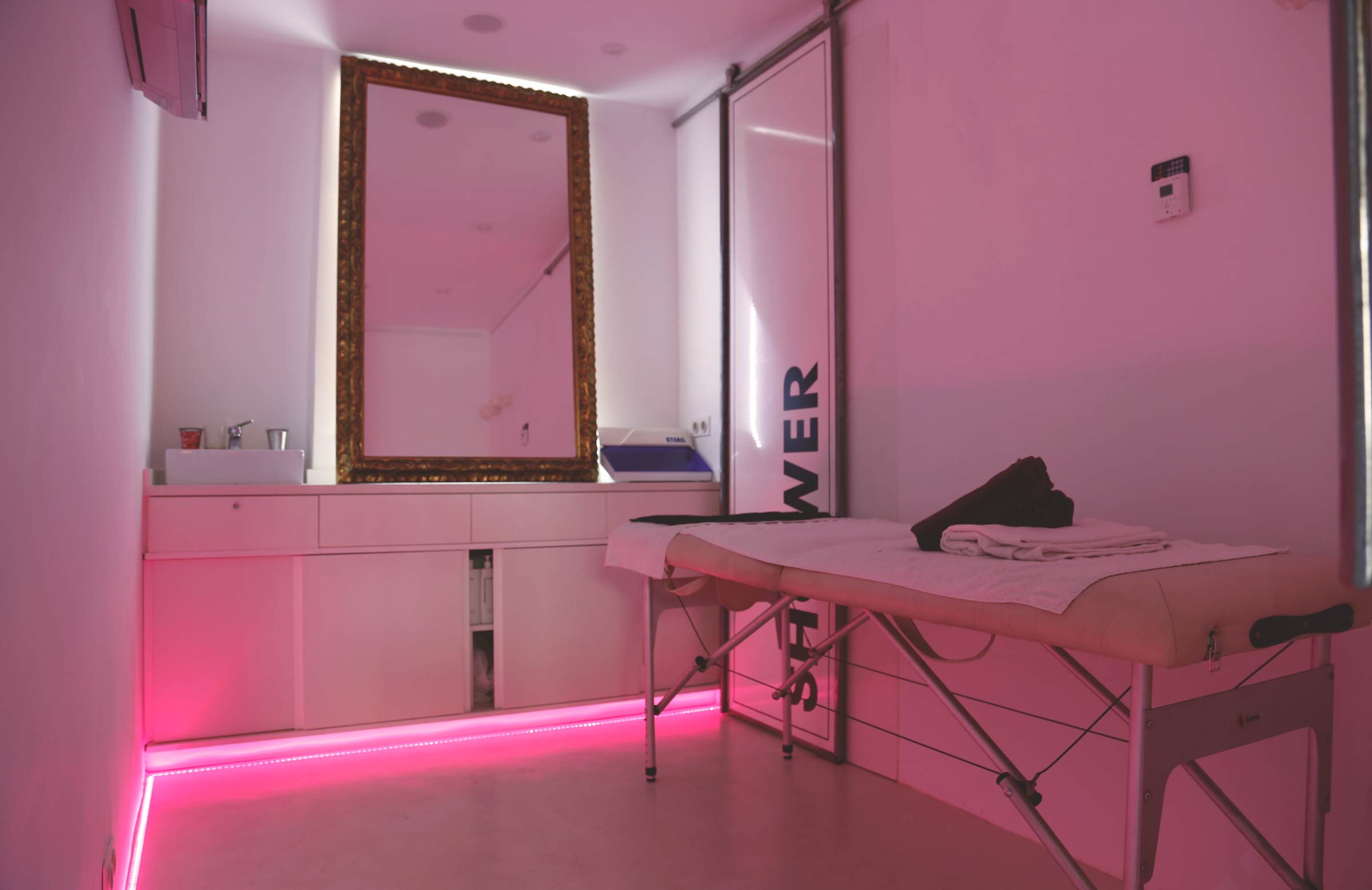 马德里男士理发店-19