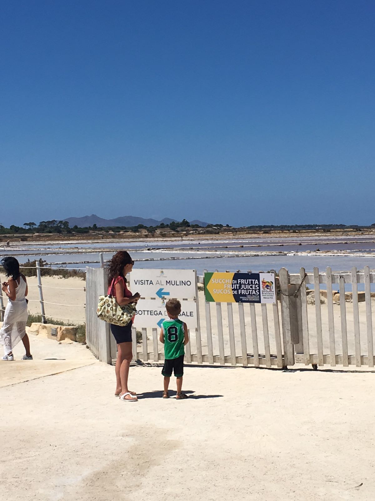 意式风情巴西融合,打造独特船舱酒吧-13