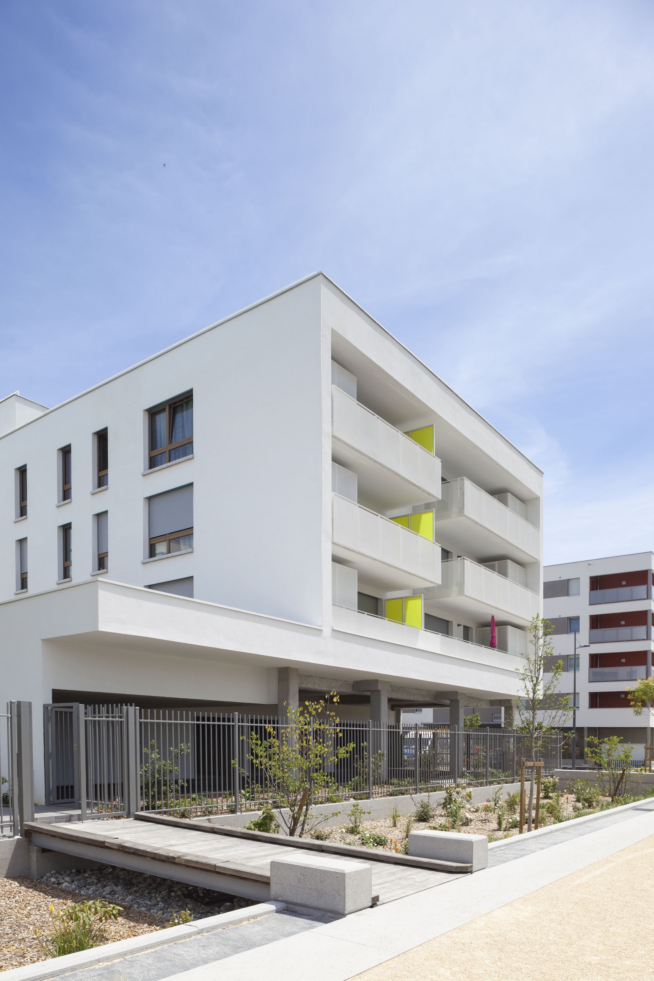 Bourg-lès-Valence 市 BBC+ 公寓 | 绿色环保、高效节能的设计典范-7