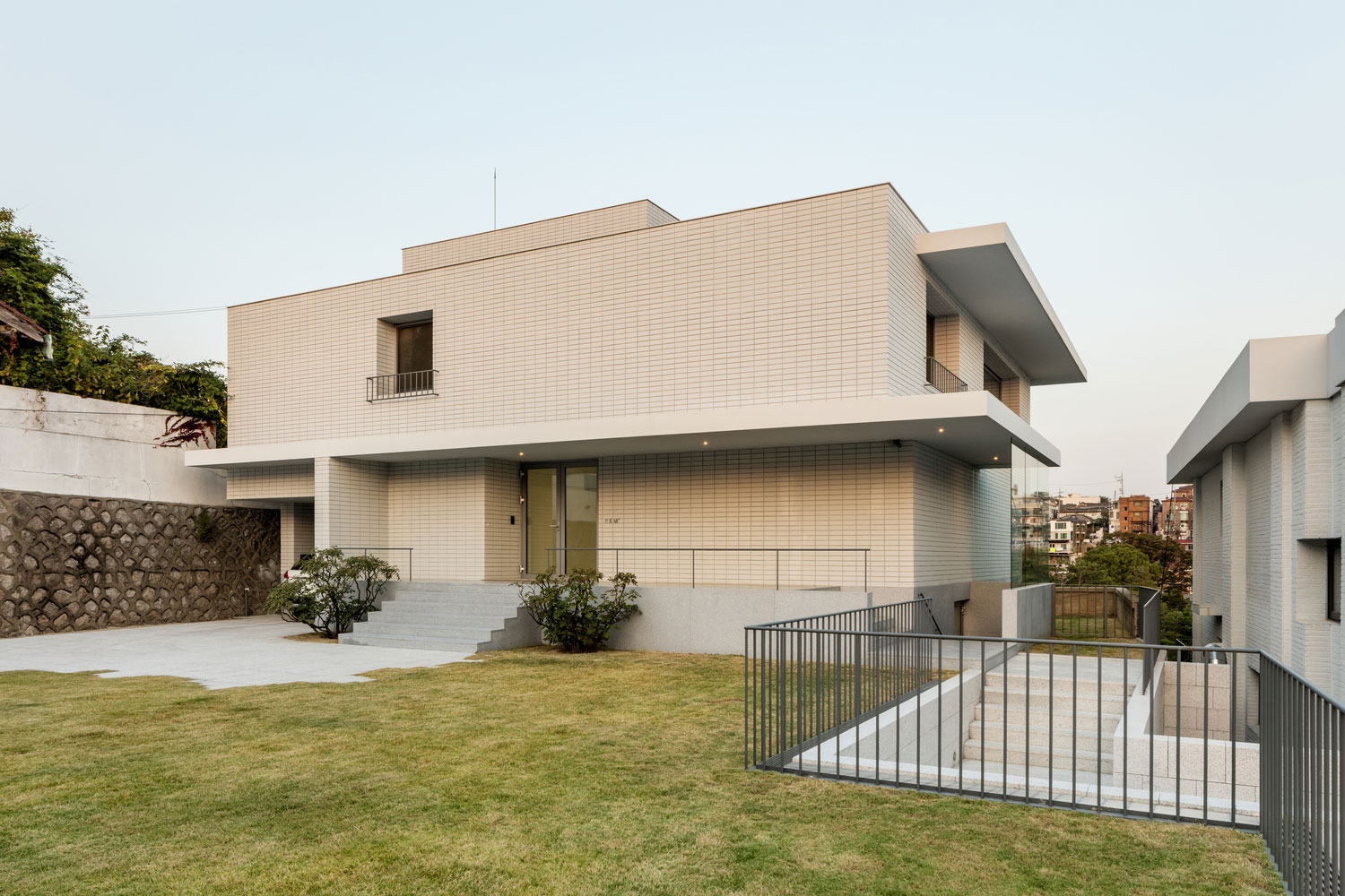 韩国 60 年代房屋的现代重生-43