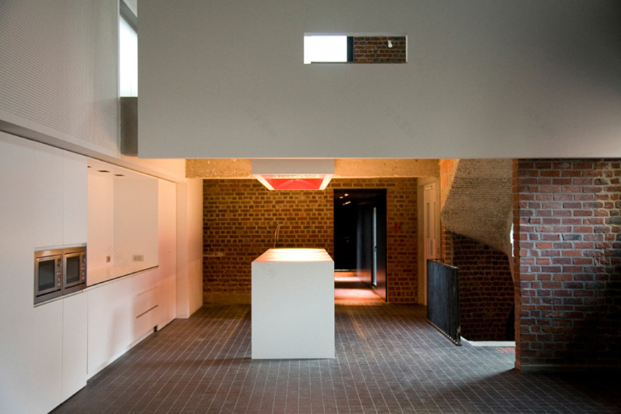 TEIN 公司总部 | 历史与现代的和谐交融-7