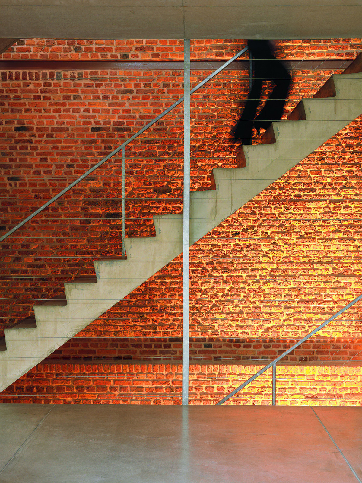 TEIN 公司总部 | 历史与现代的和谐交融-4