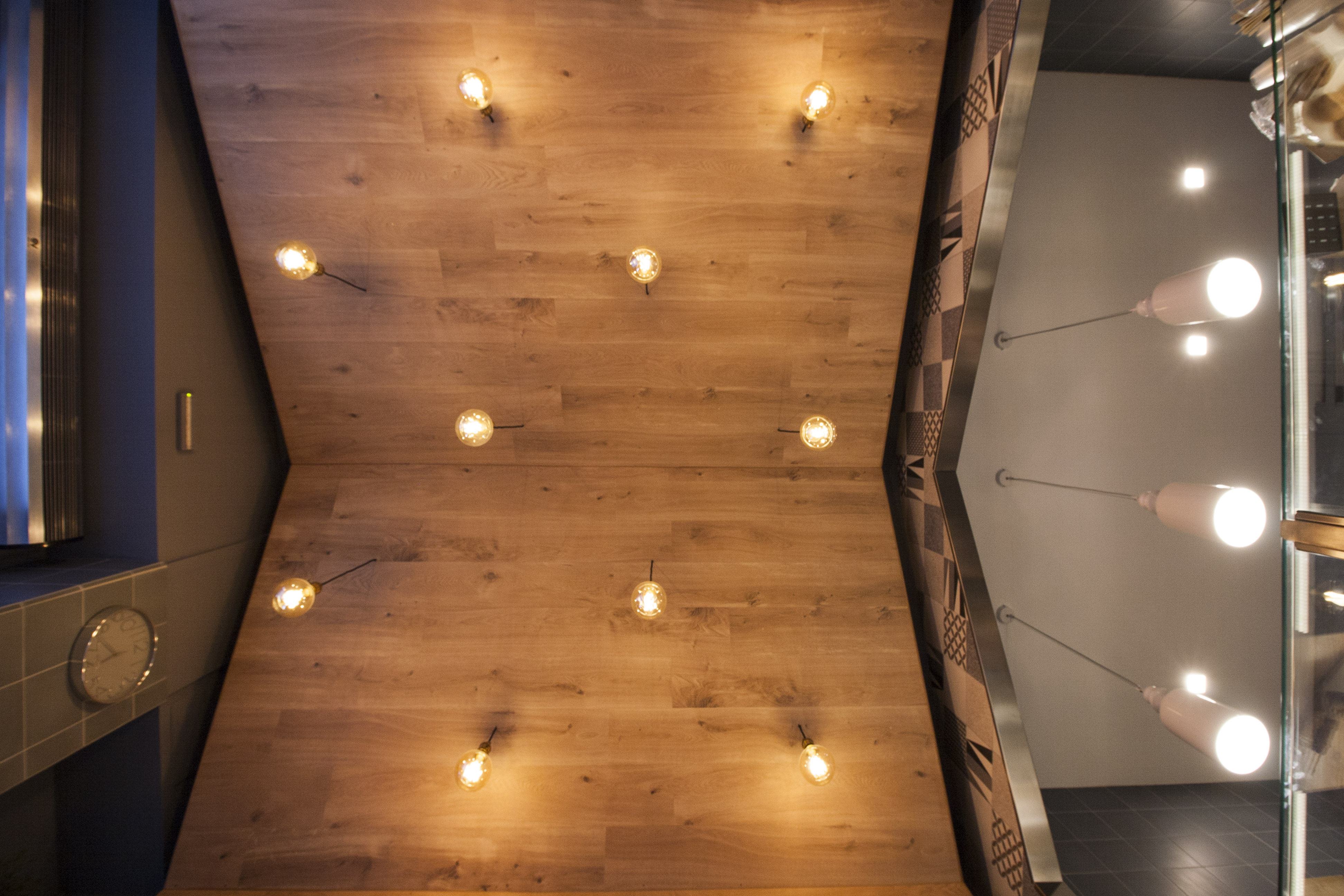 城市渔屋(Fish away)-9