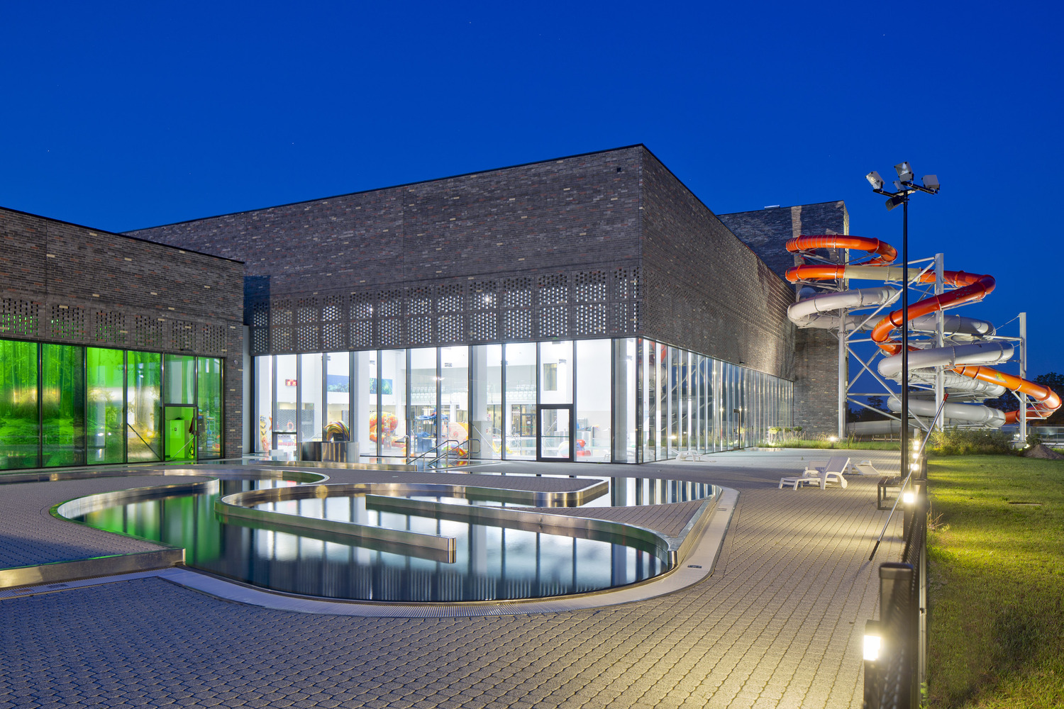 瓦尔米亚温泉浴场 普拉斯科维茨基+帕尔泰内茨基建筑师事务所-51