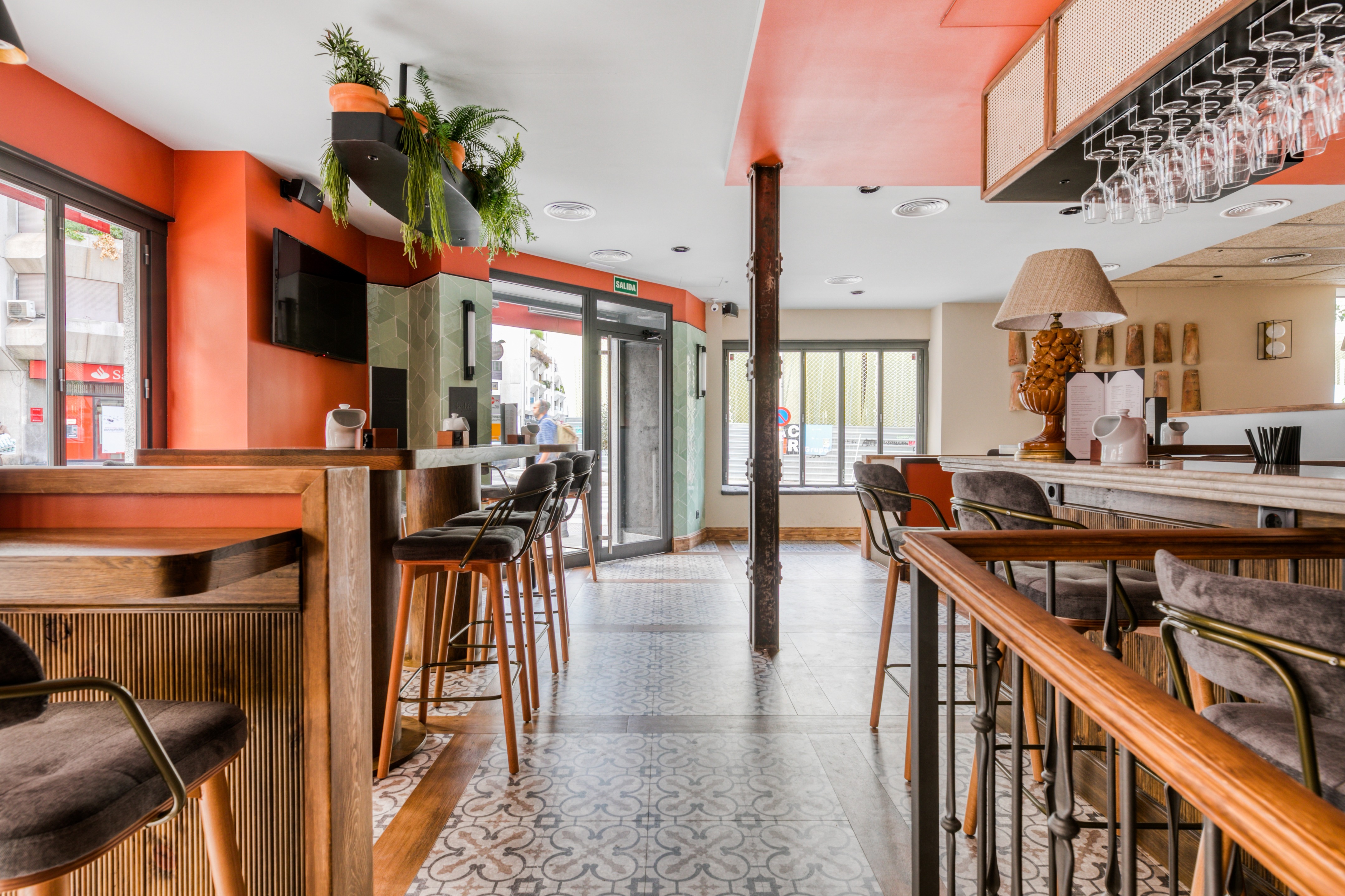 融合风格的“Lacabia 餐厅”设计-5