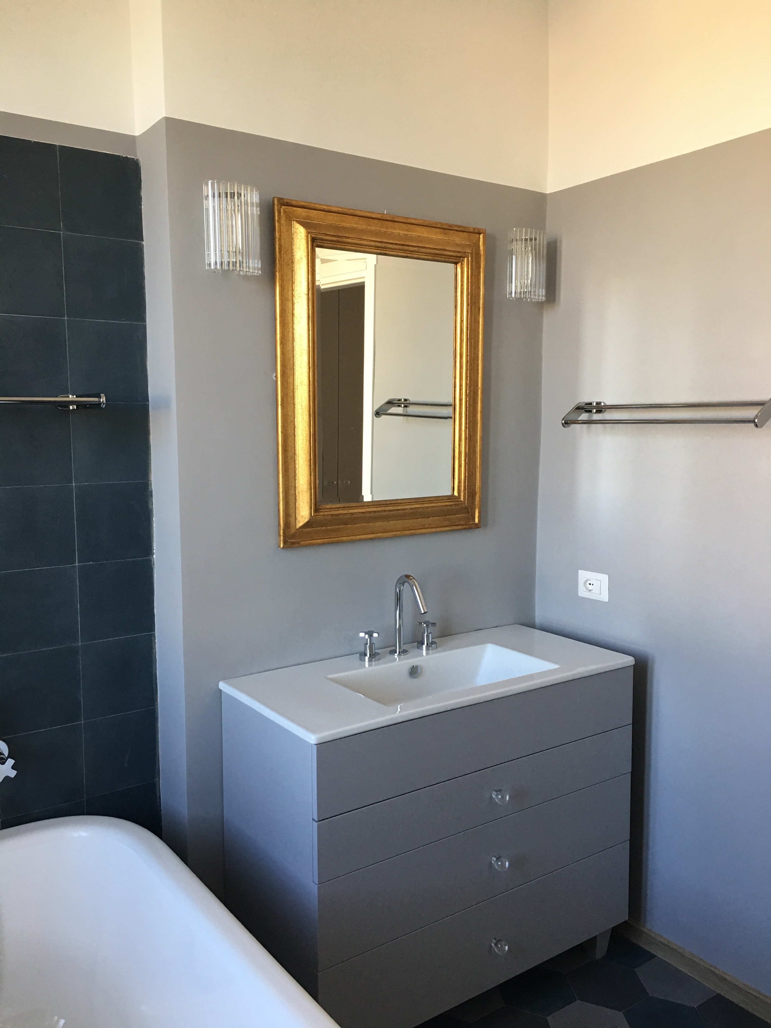 罗马河畔的复古韵味-1