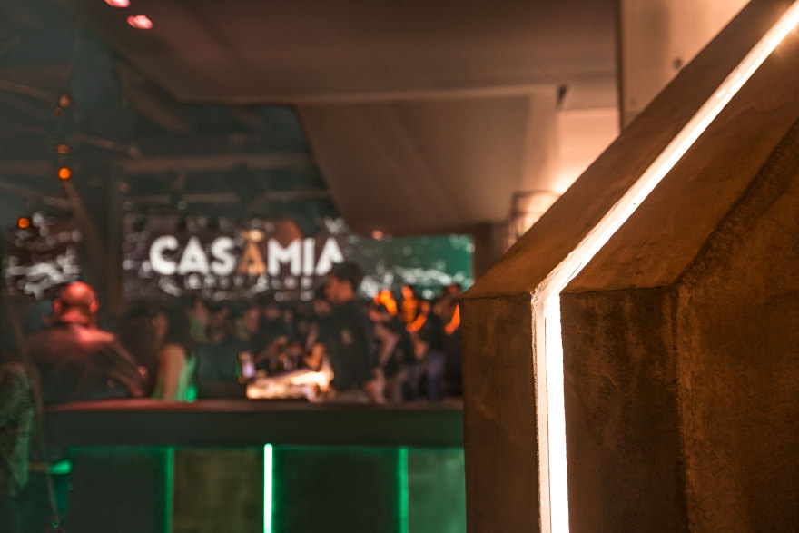 Casamia 工业风迪斯科舞厅室内设计-5