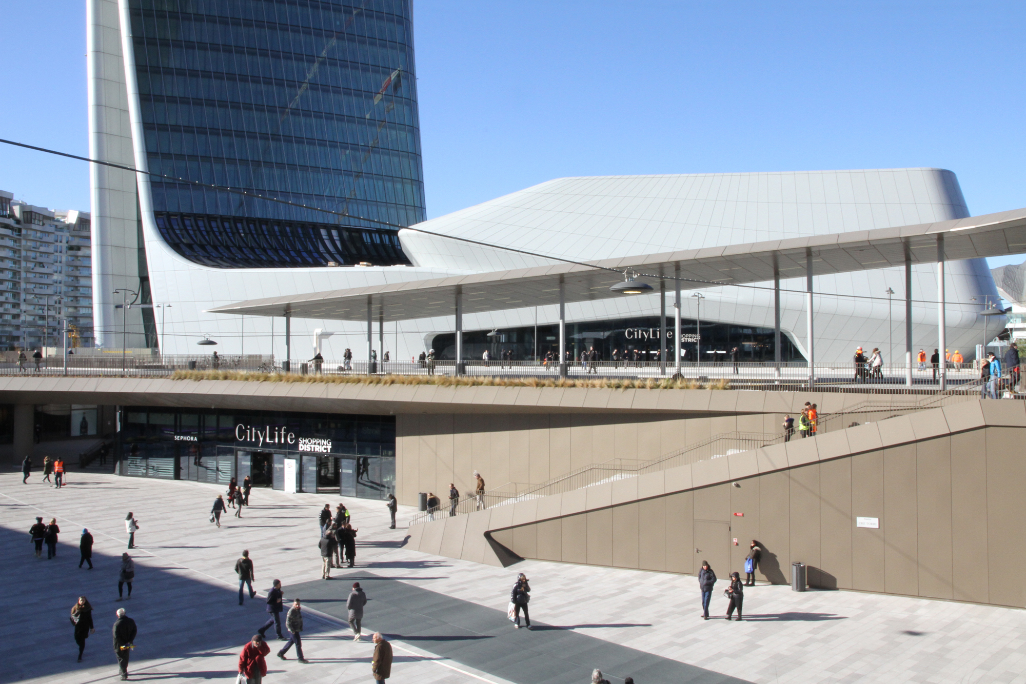 城市生活米兰托里广场-4