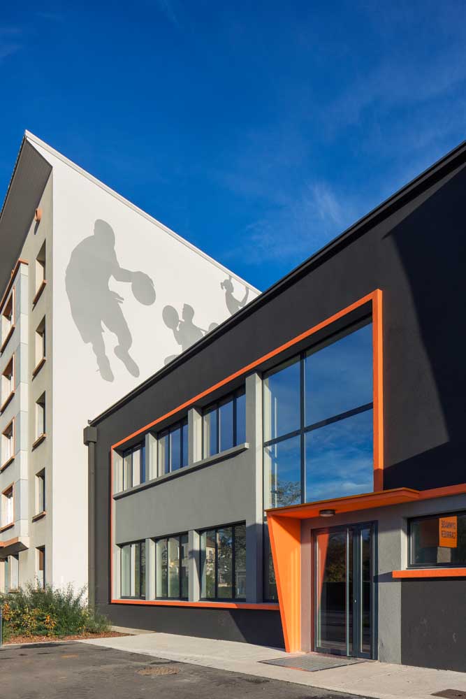 圣马塞尔的 Carrier 体育馆翻新-19