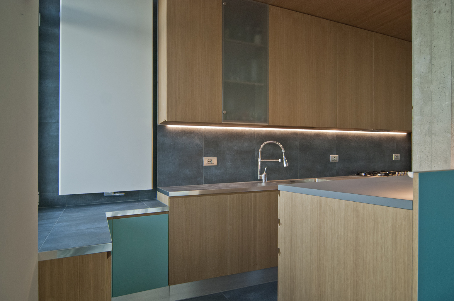 海景公寓的室内设计之旅 | 打破界限，融入海洋-17