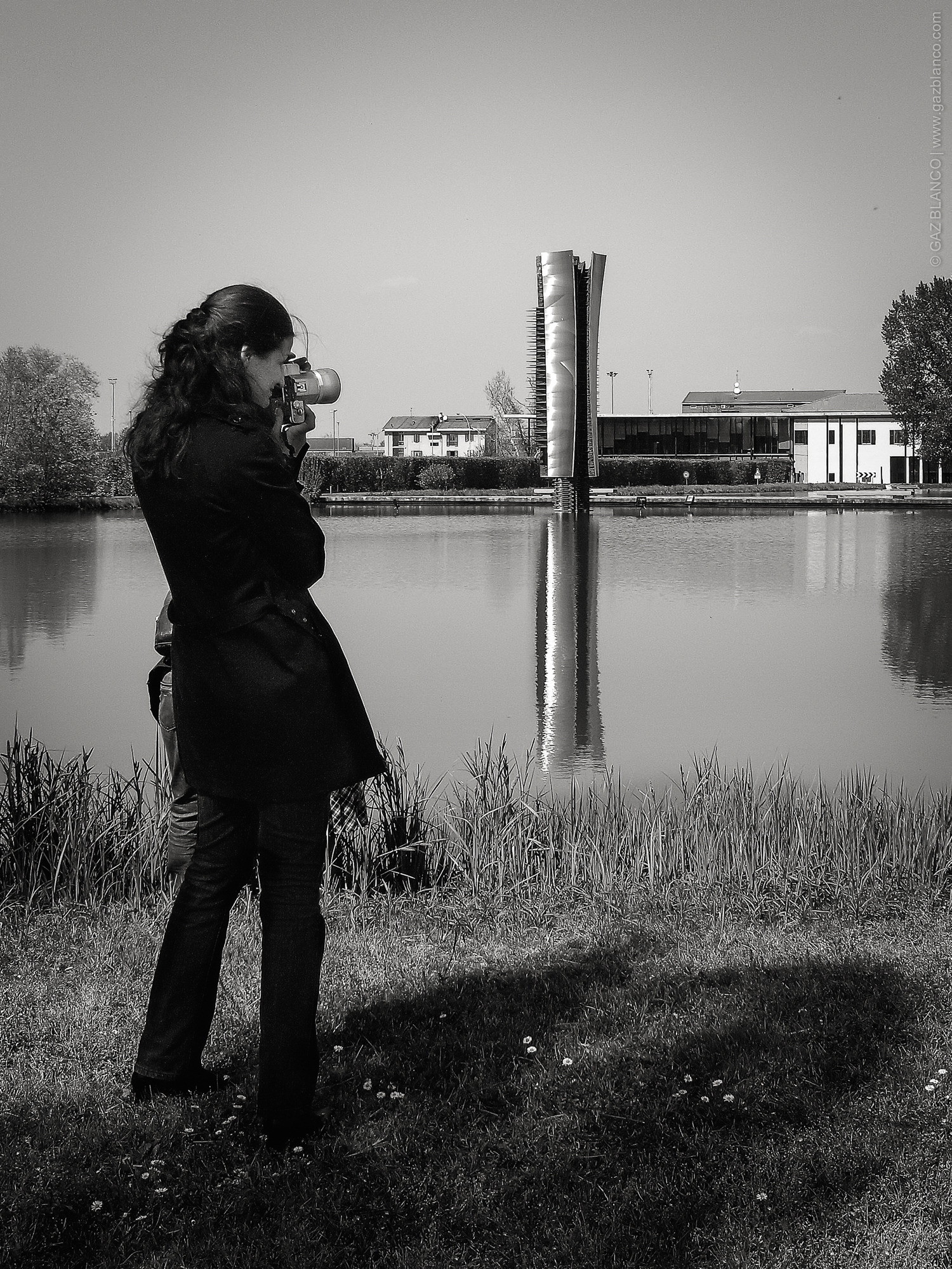 奥斯卡·尼迈耶的意大利 Mondadori 大厦 | 现代建筑的华美乐章-18