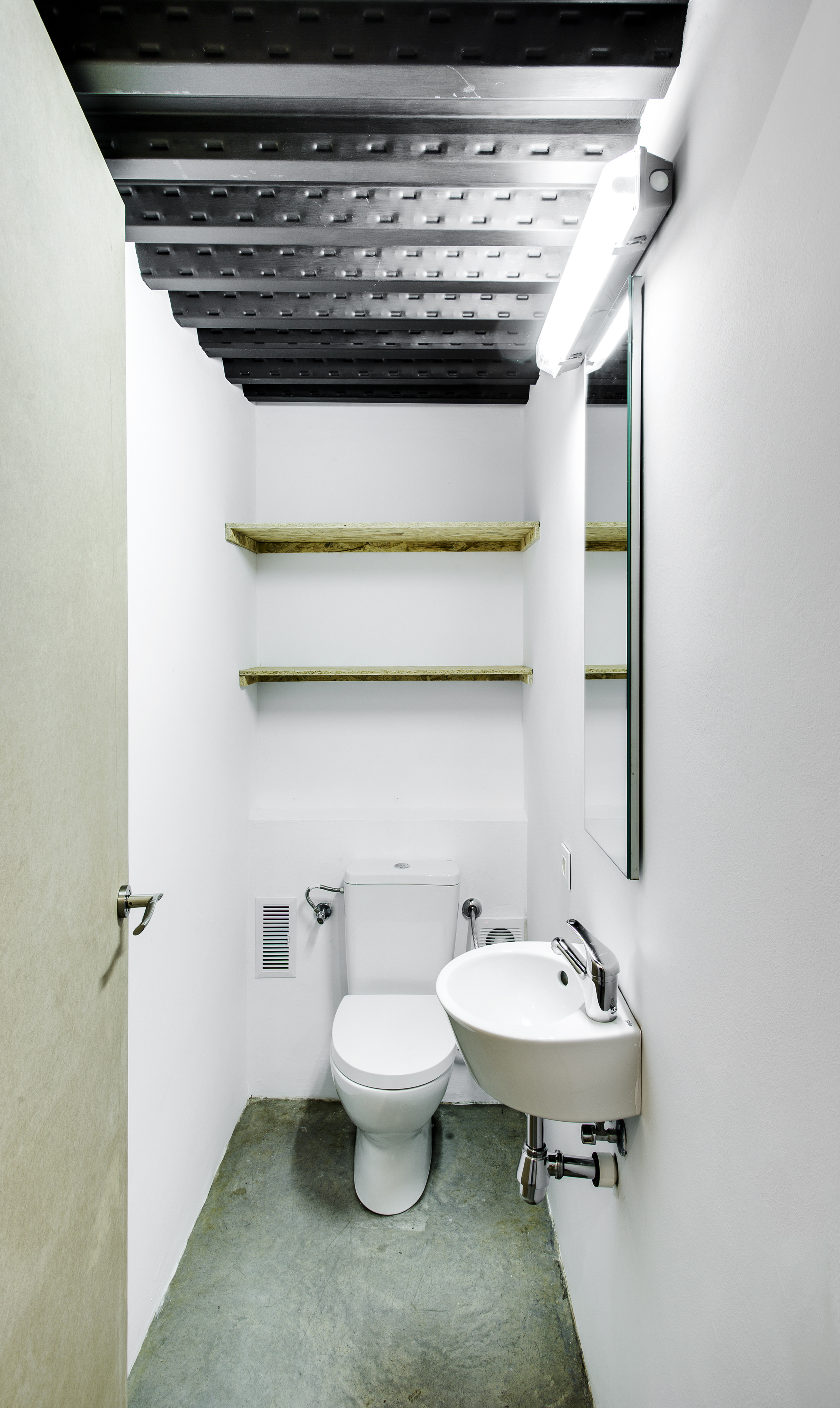 旧城区海景工业风公寓-7