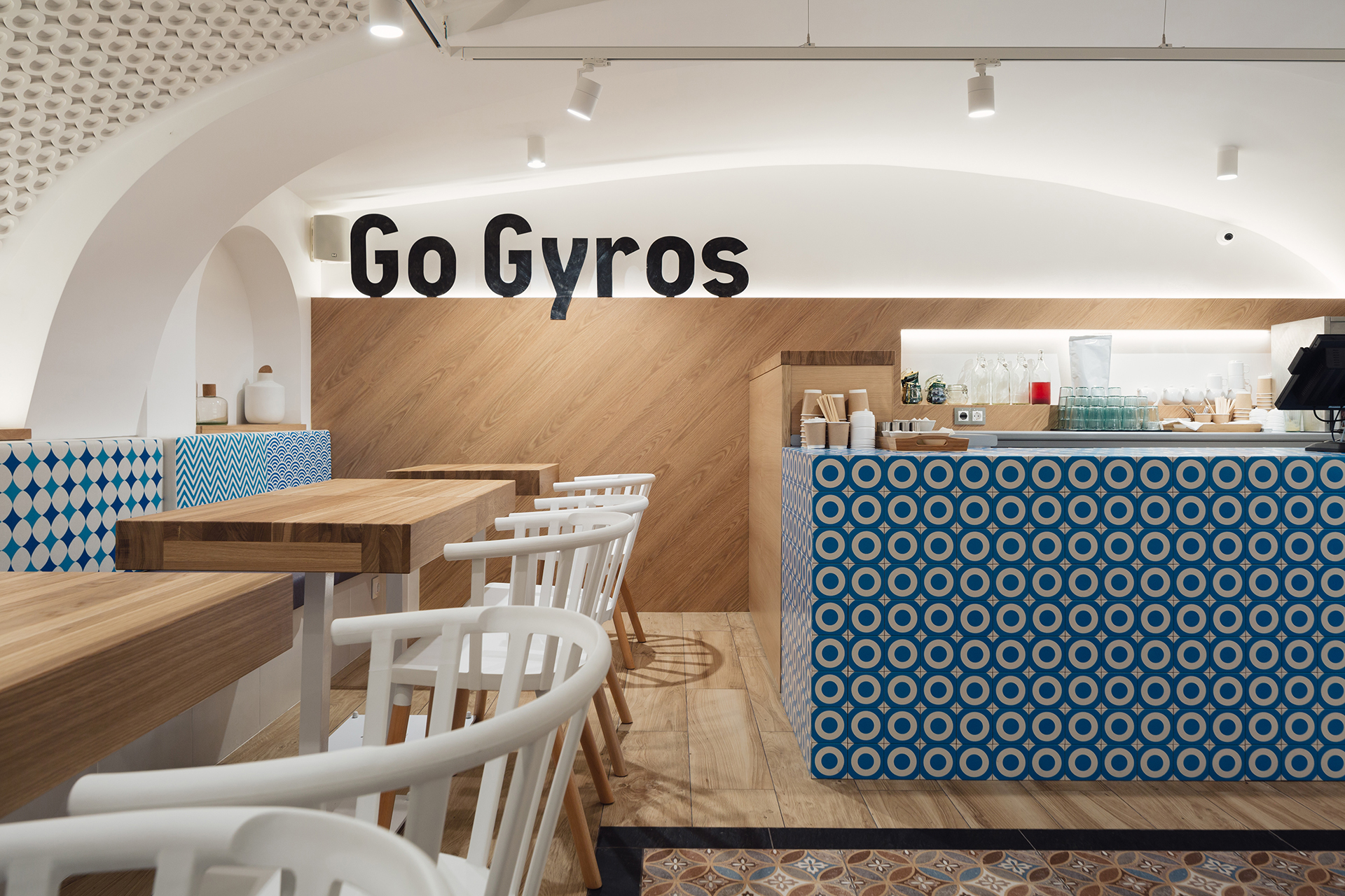 Cafe Bar "Go Gyros" Saint-Petersburg-1