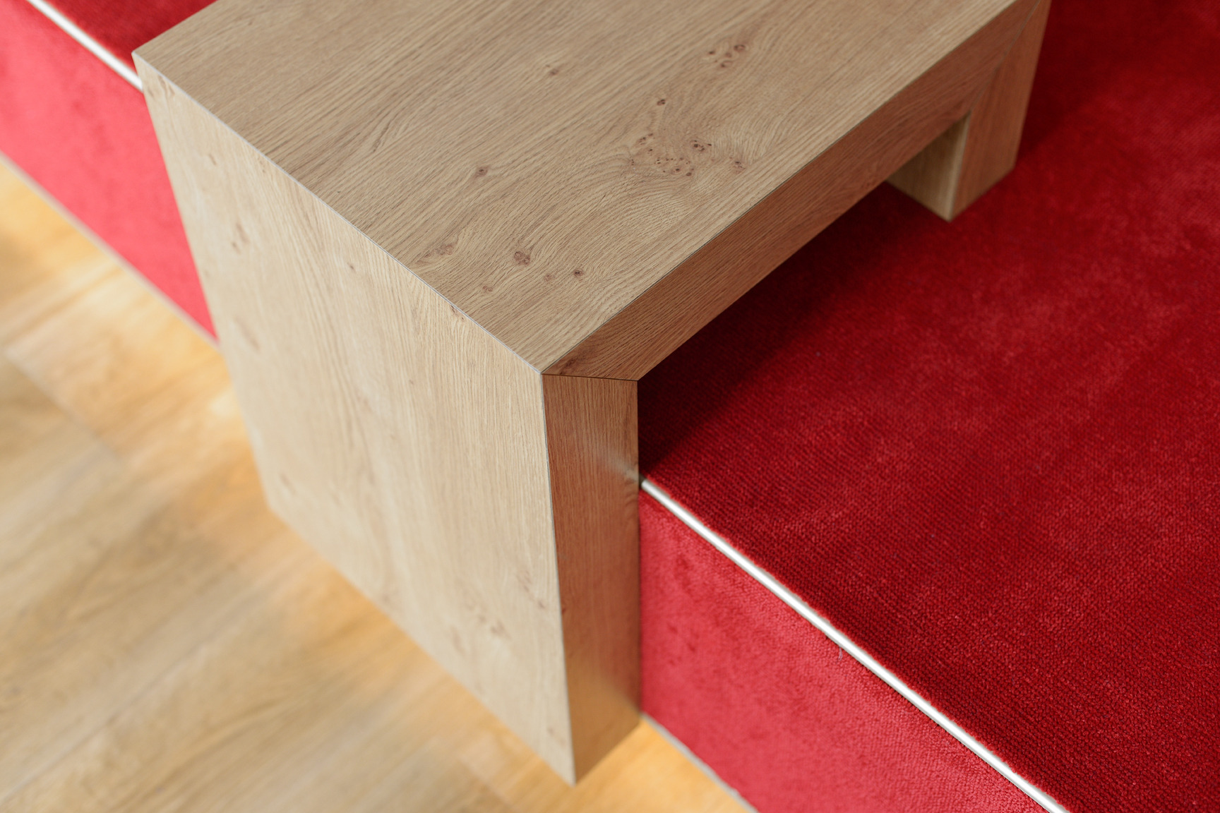 汉堡企业咨询公司办公室的社交中心设计-20