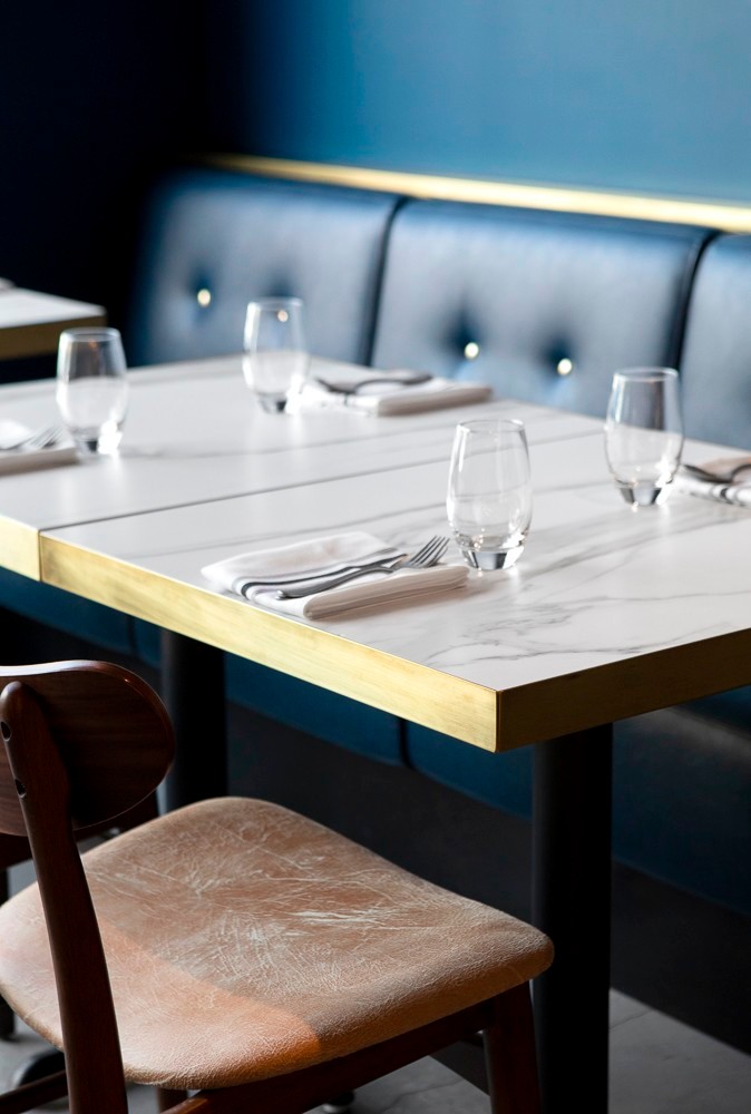 加拿大魁北克 Arvi 怀旧轻工业风餐厅-7