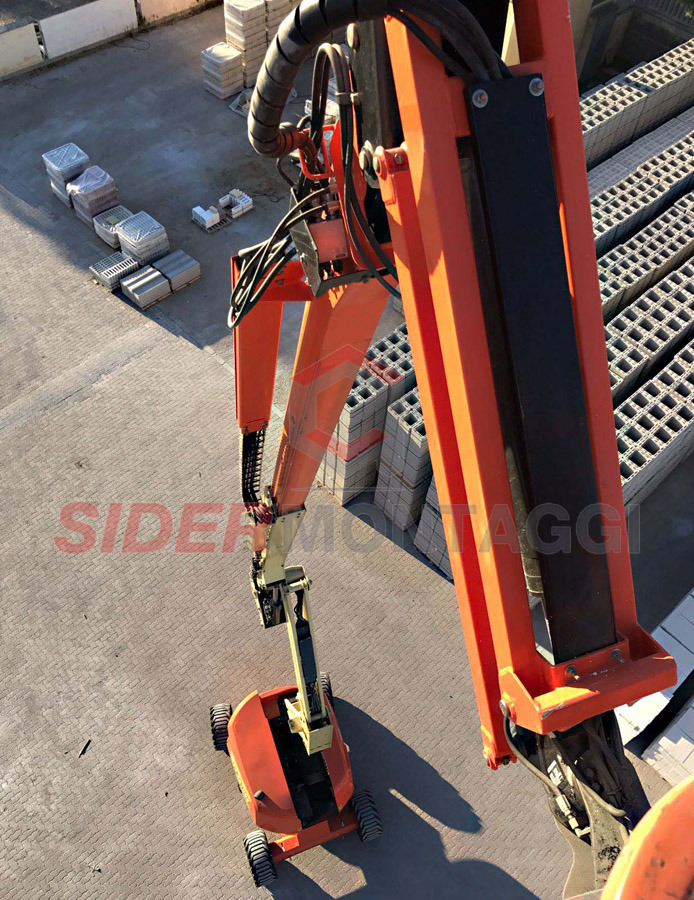 2017 年 Paviblok 工业建筑屋顶翻新及 asbestos 清理案例-12