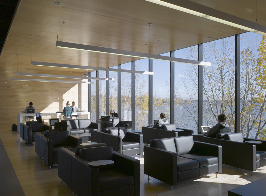 Guy Bélisle 图书馆-11