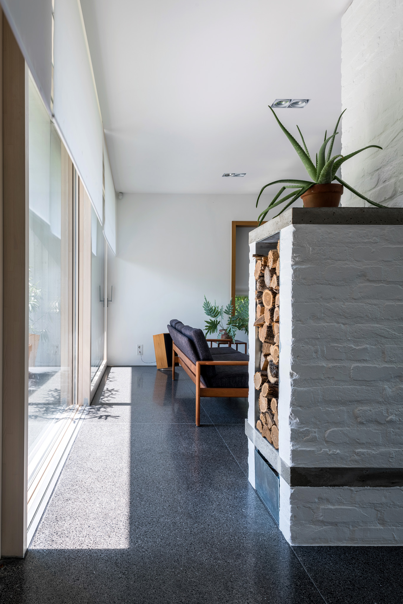 周末湖边度假屋-5