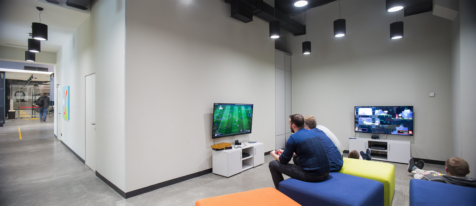 乌克兰创新教育中心，室内设计展现未来感-18