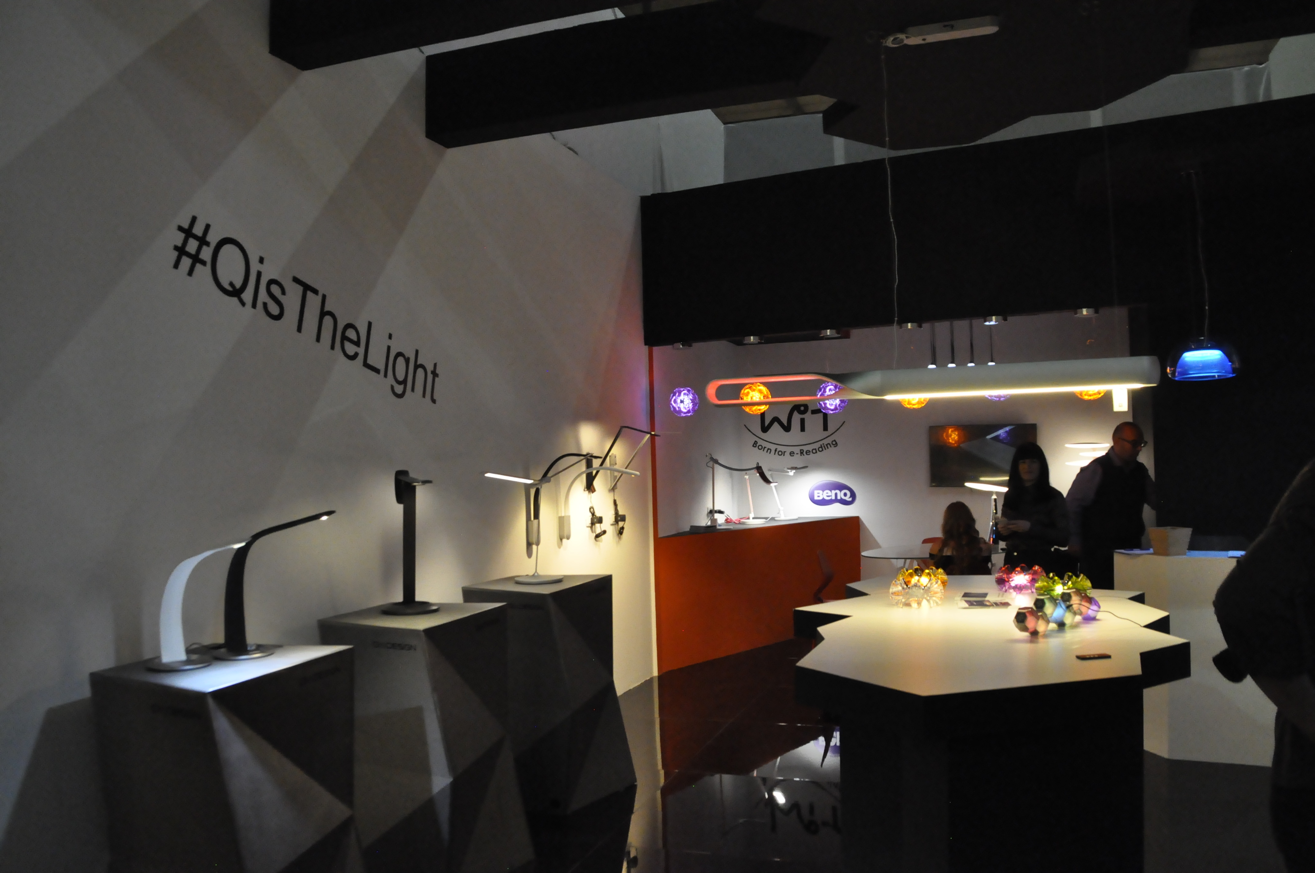 2017 年欧洲灯具展 QisDesign 展位设计-9