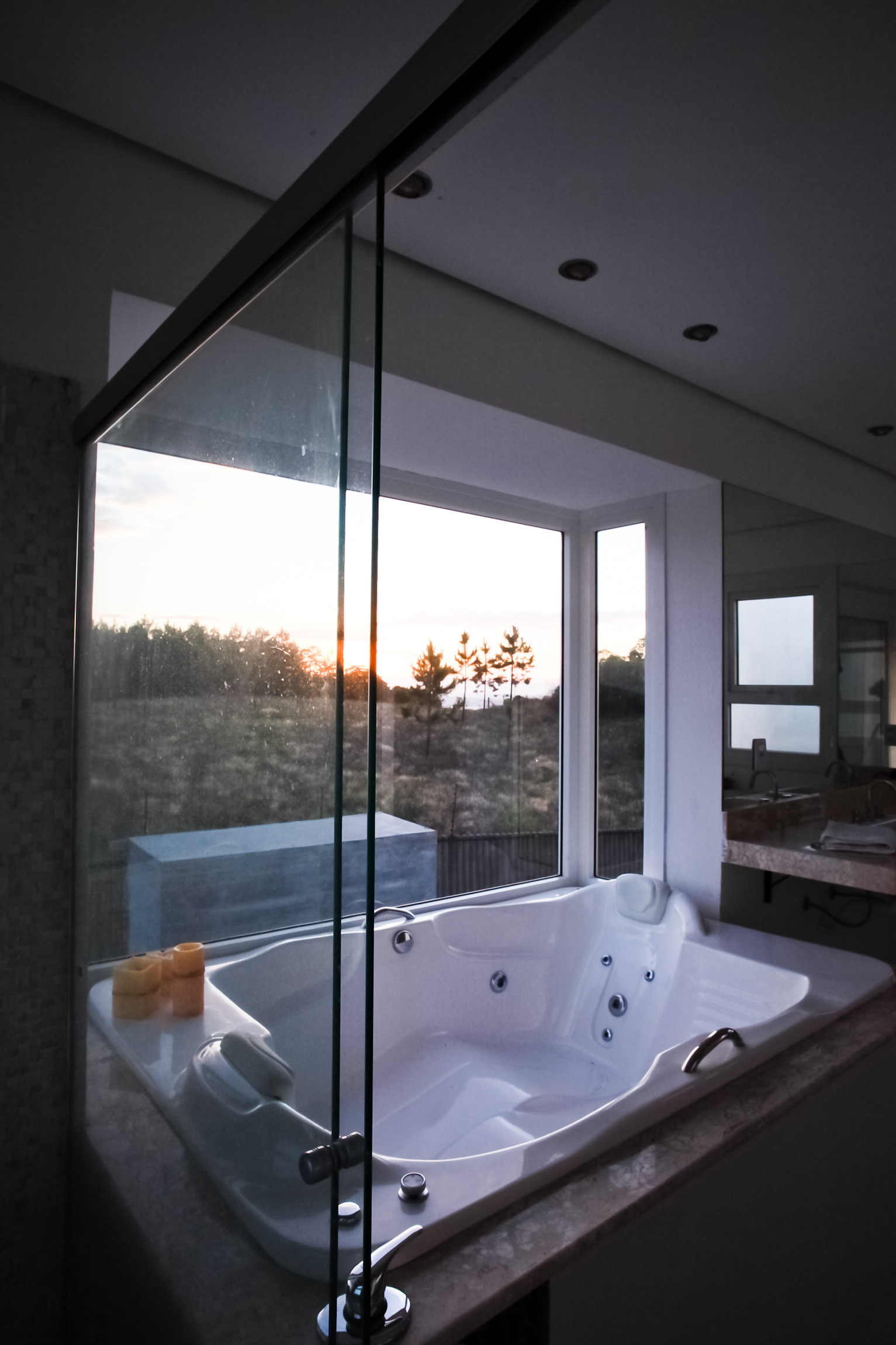 友宅共生 | 融合景观与功能的 445 平米单家庭住宅设计-22