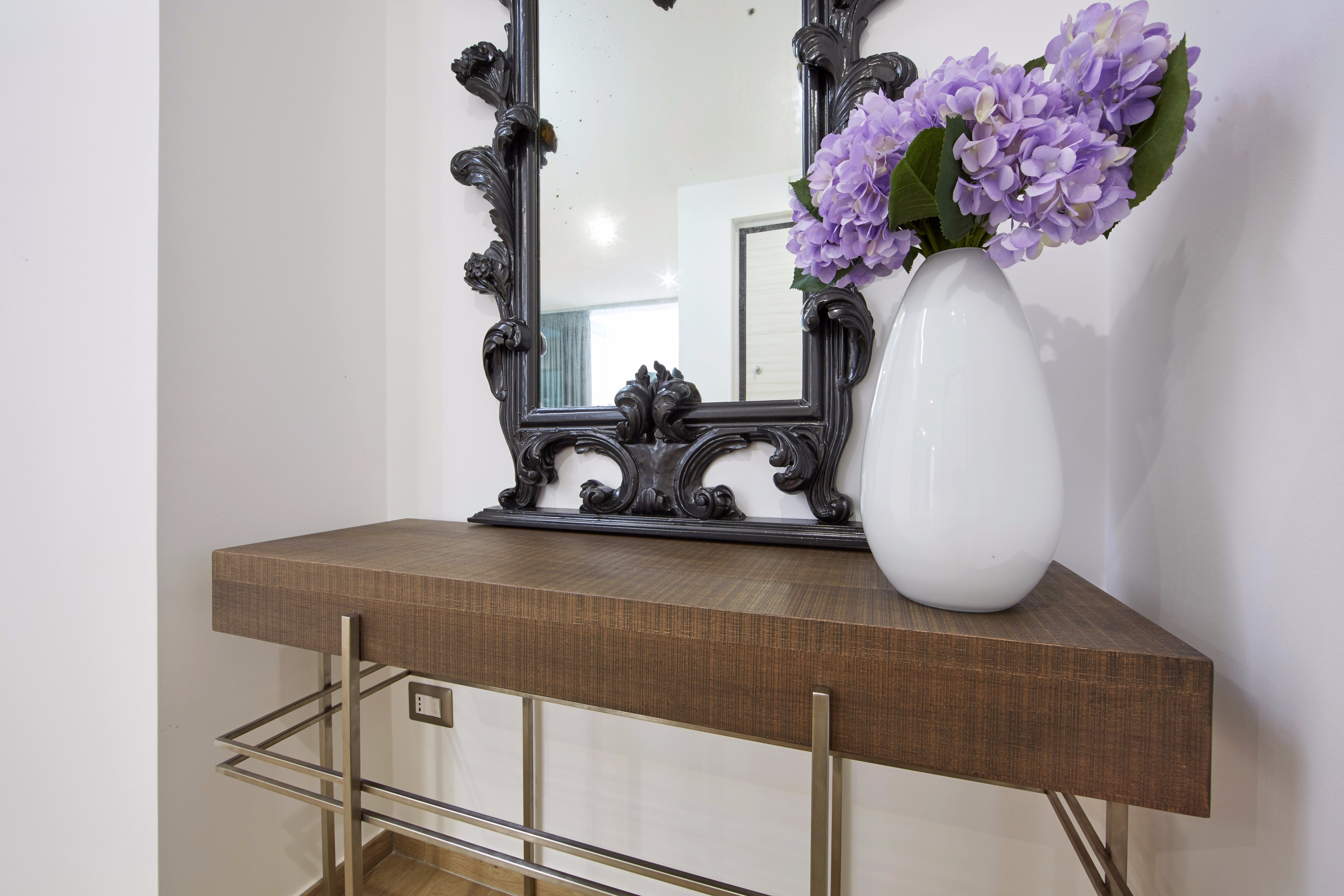 微型公寓变身多功能专业工作室-2