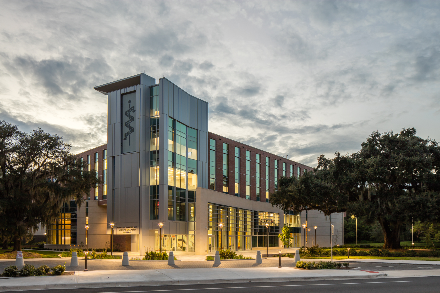 university of florida harrell medical education building-0