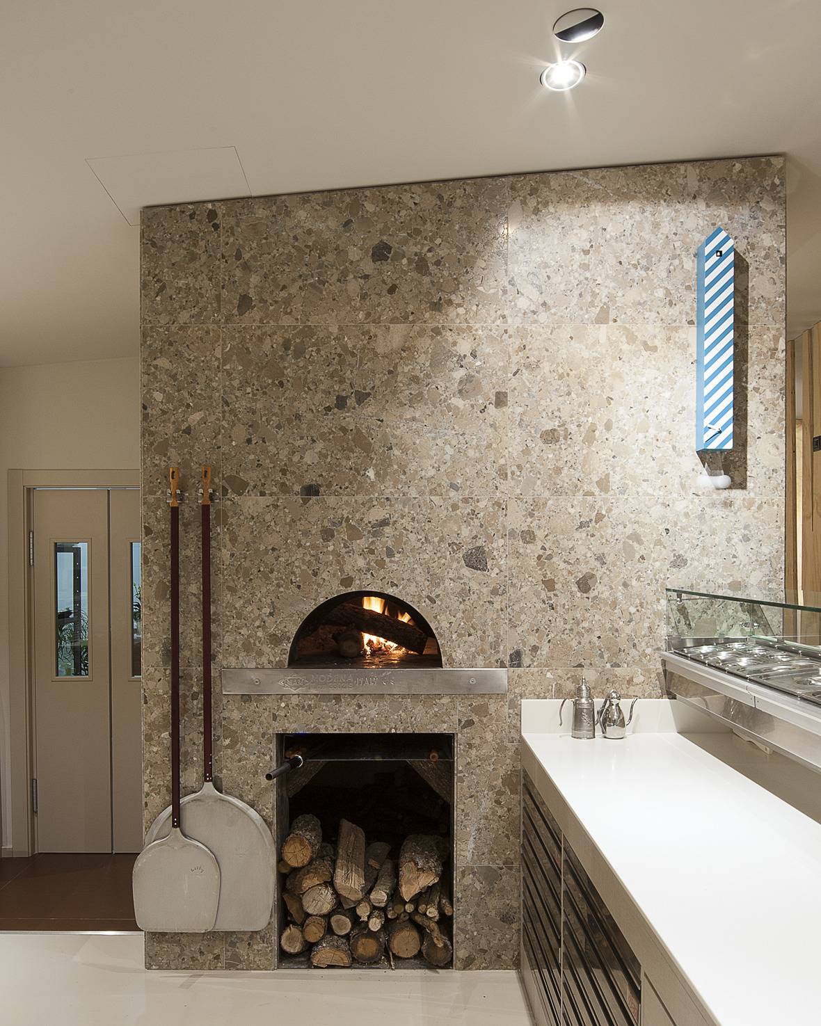 德国黑森林之韵 · BIETIGHEIM 餐厅设计-19