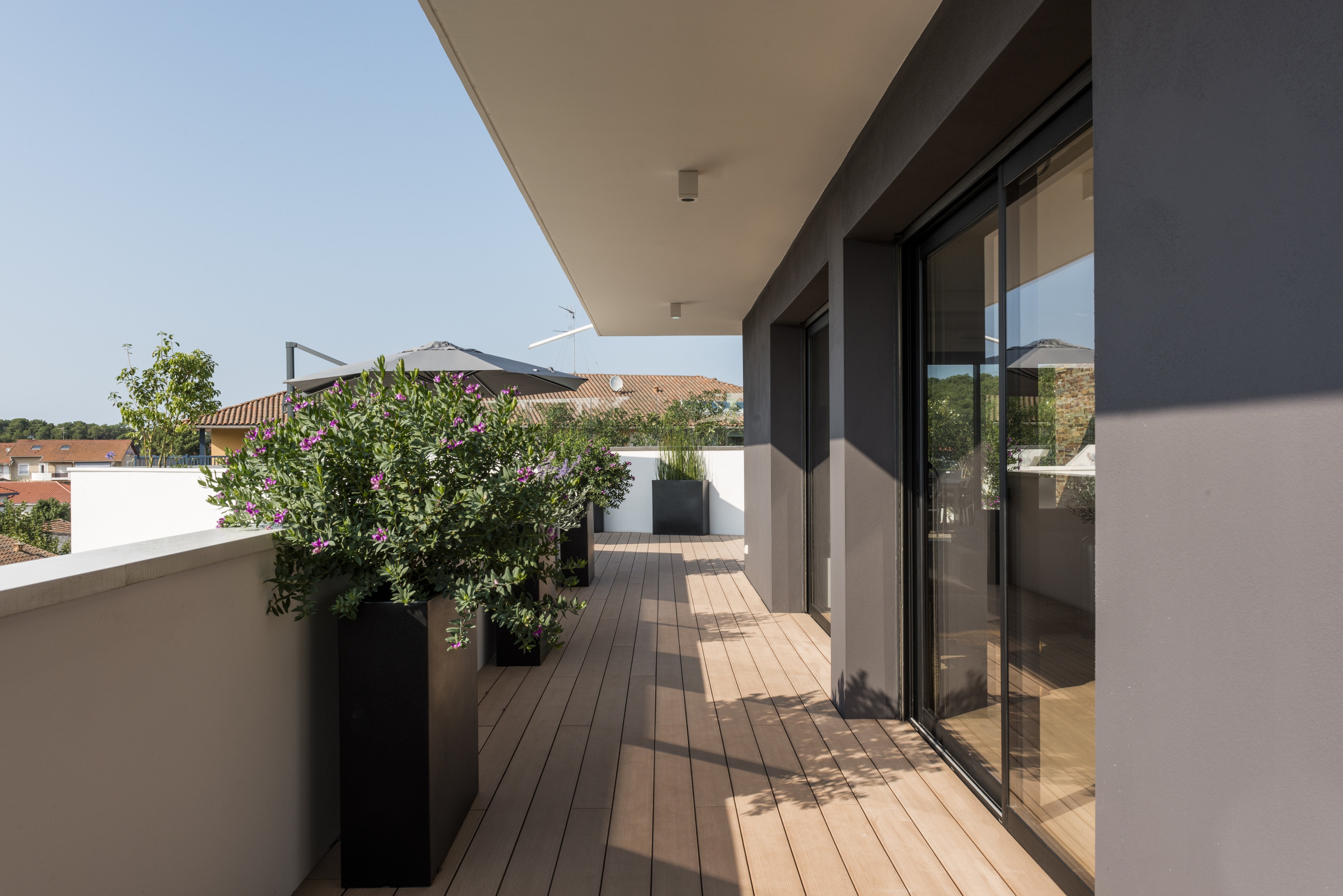 法国安吉特海滨公寓与办公建筑-43